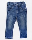 Jeans met kapotte stukken - null - JBC