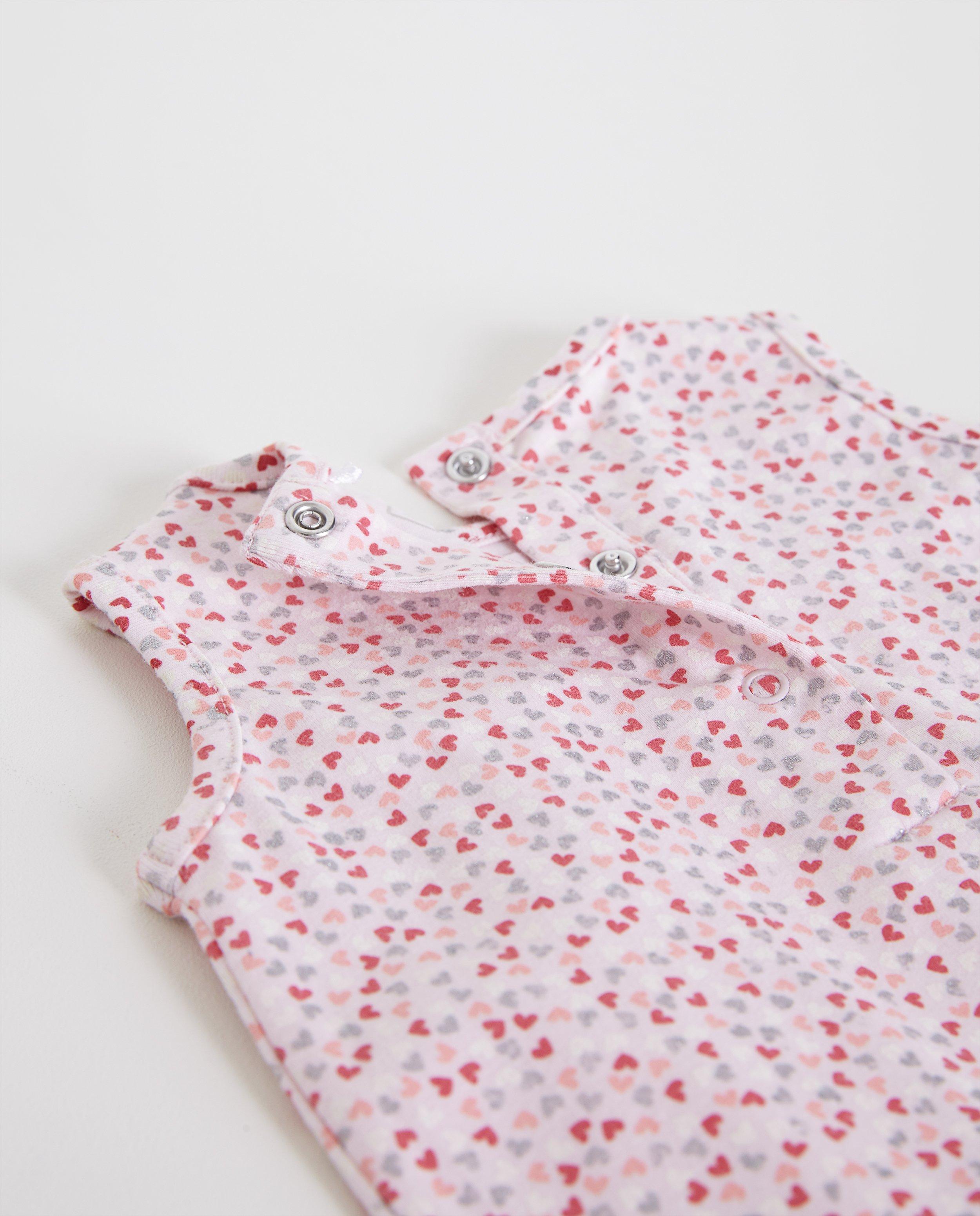 Speelpak met hartjes van biokatoen - Product Detail - meerkleurig - afbeelding nummer 5