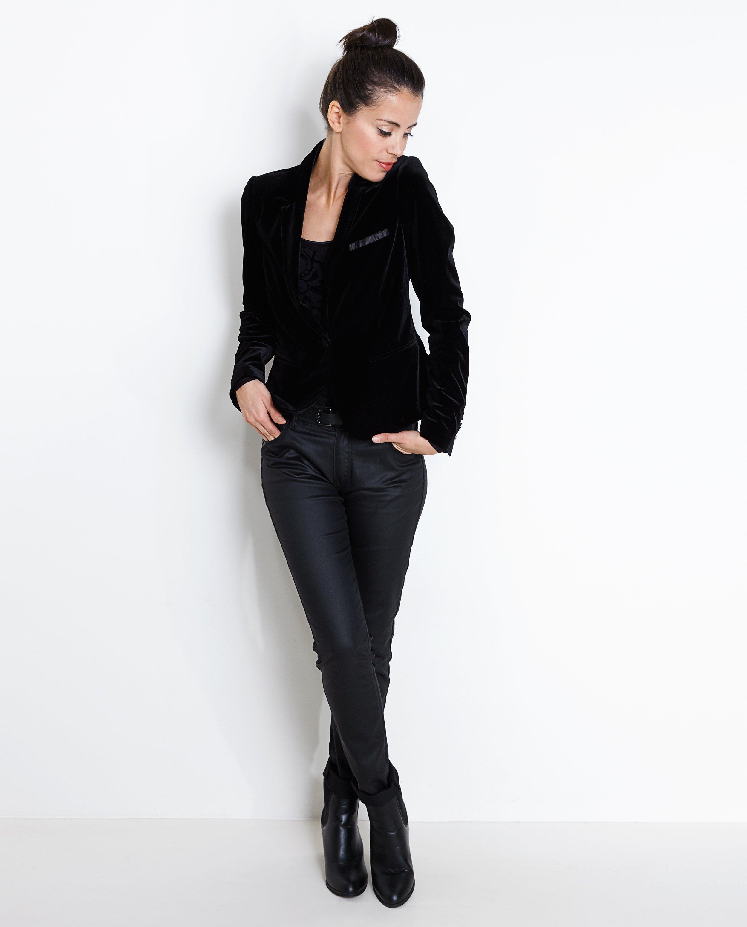 Zwart fluwelen jasje - Product Detail - zwart - afbeelding nummer 2