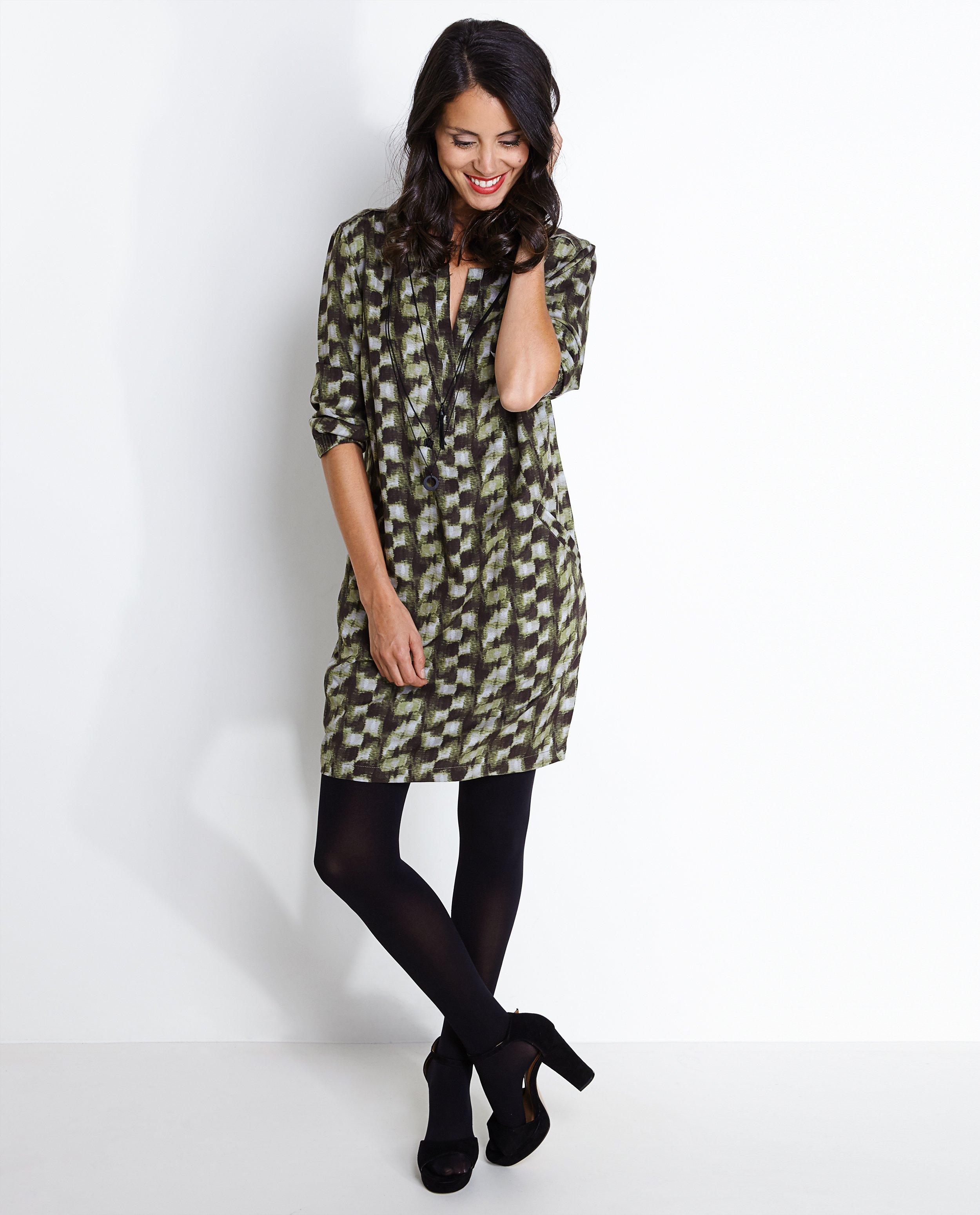Kleedjes - Jurk met ketting I AM