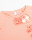 T-shirts - Zalmroze T-shirt met chiffon bloemen