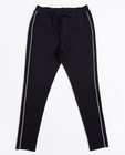 Pantalons - Zwarte sweatbroek met witte biesjes