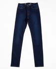 Jeans - Donkerblauwe shaped denim