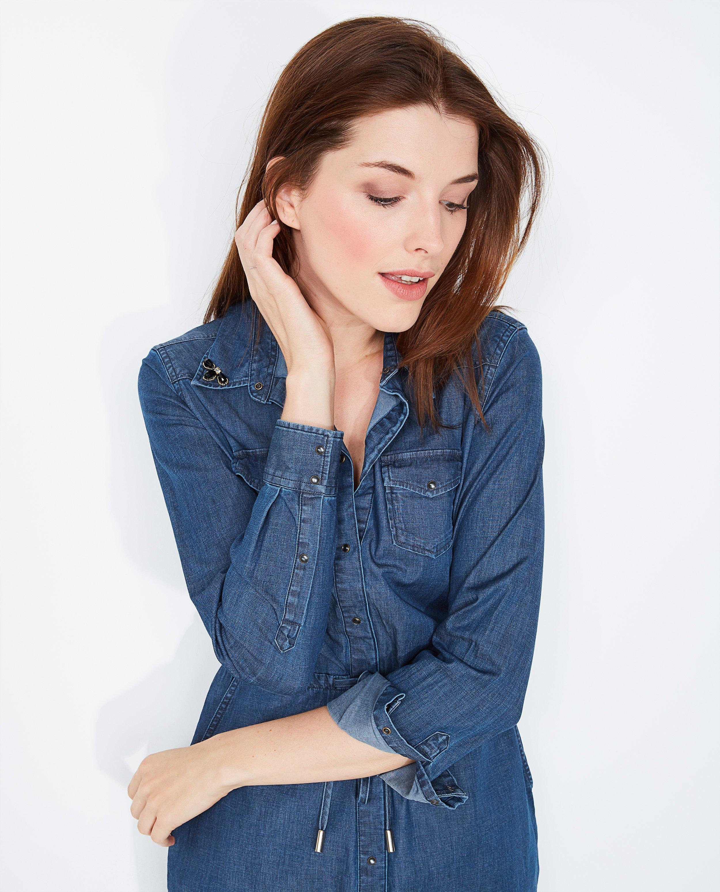 Robe-chemisier en jeans - D&eacute;tails du produit - bleu clair - image num&eacute;ro 4