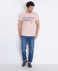 T-shirts - Zalmroze T-shirt met opschrift