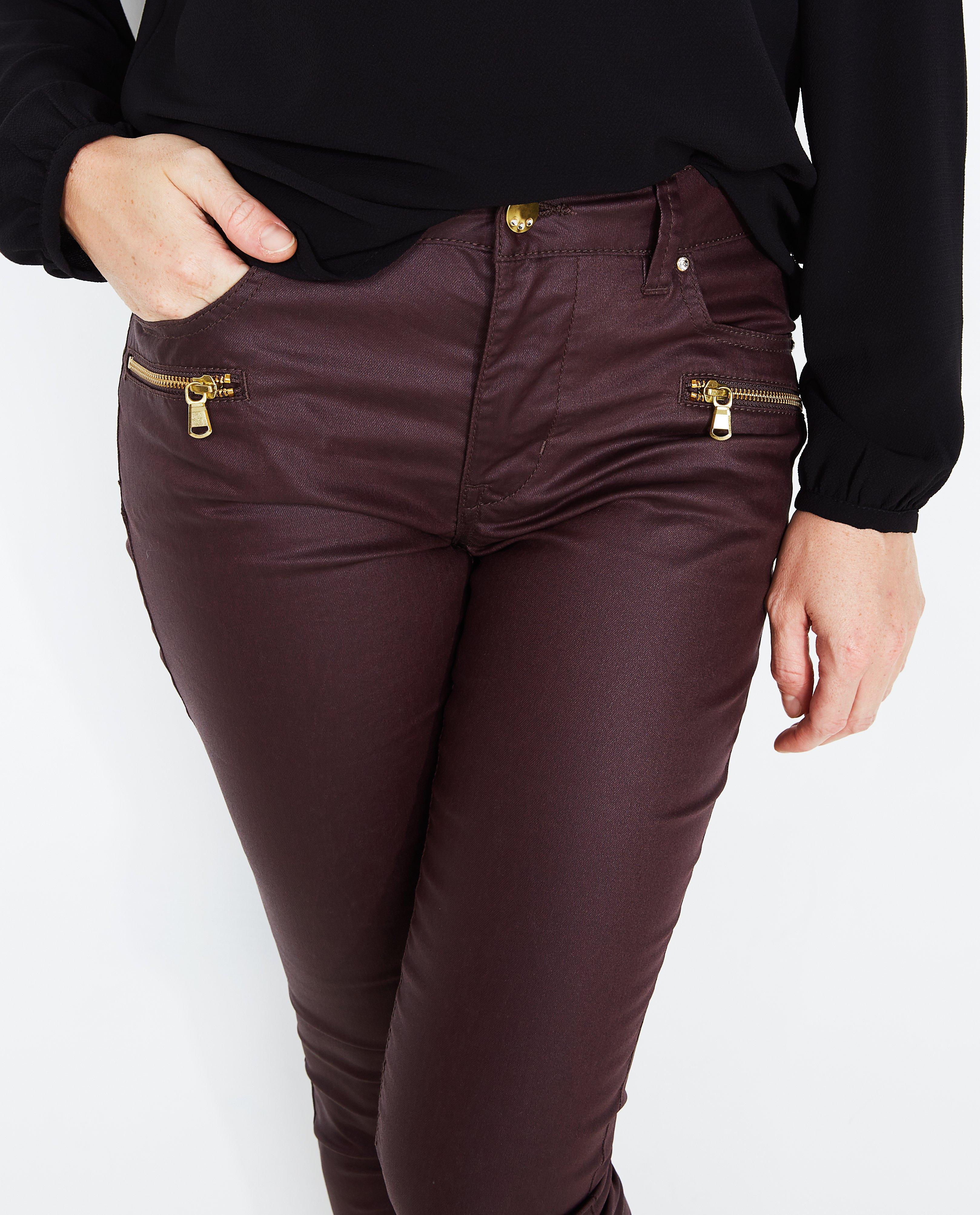 Broeken - Zwarte broek met glanzende coating