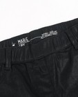Pantalons - Zwarte skinny met glanzende coating