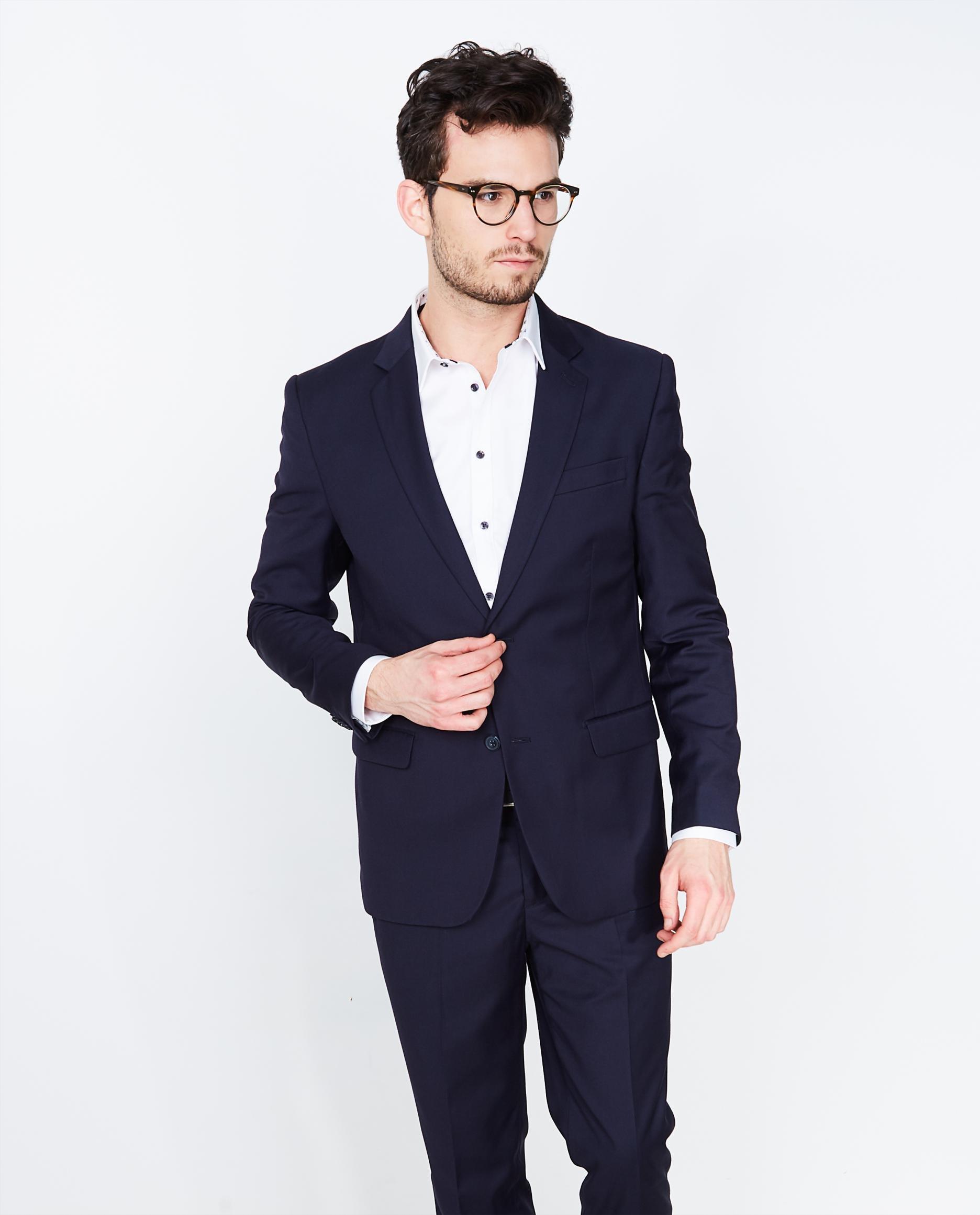 bleu foncé