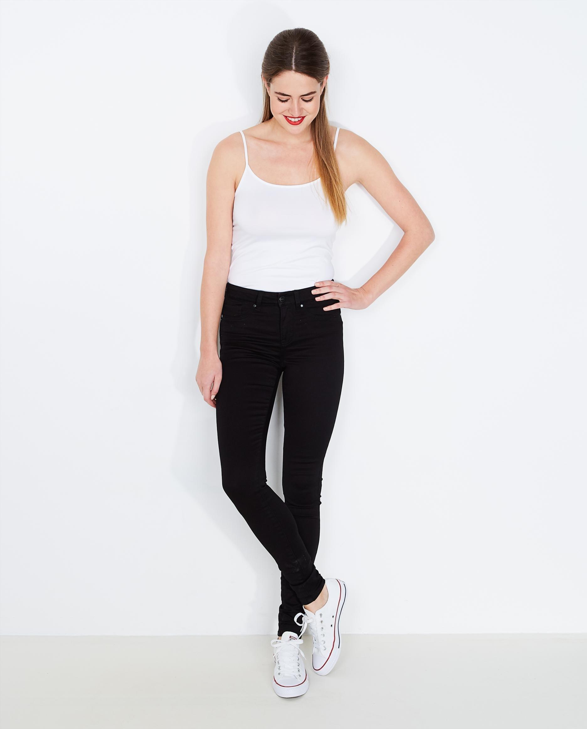 T-shirts - Roomwitte top