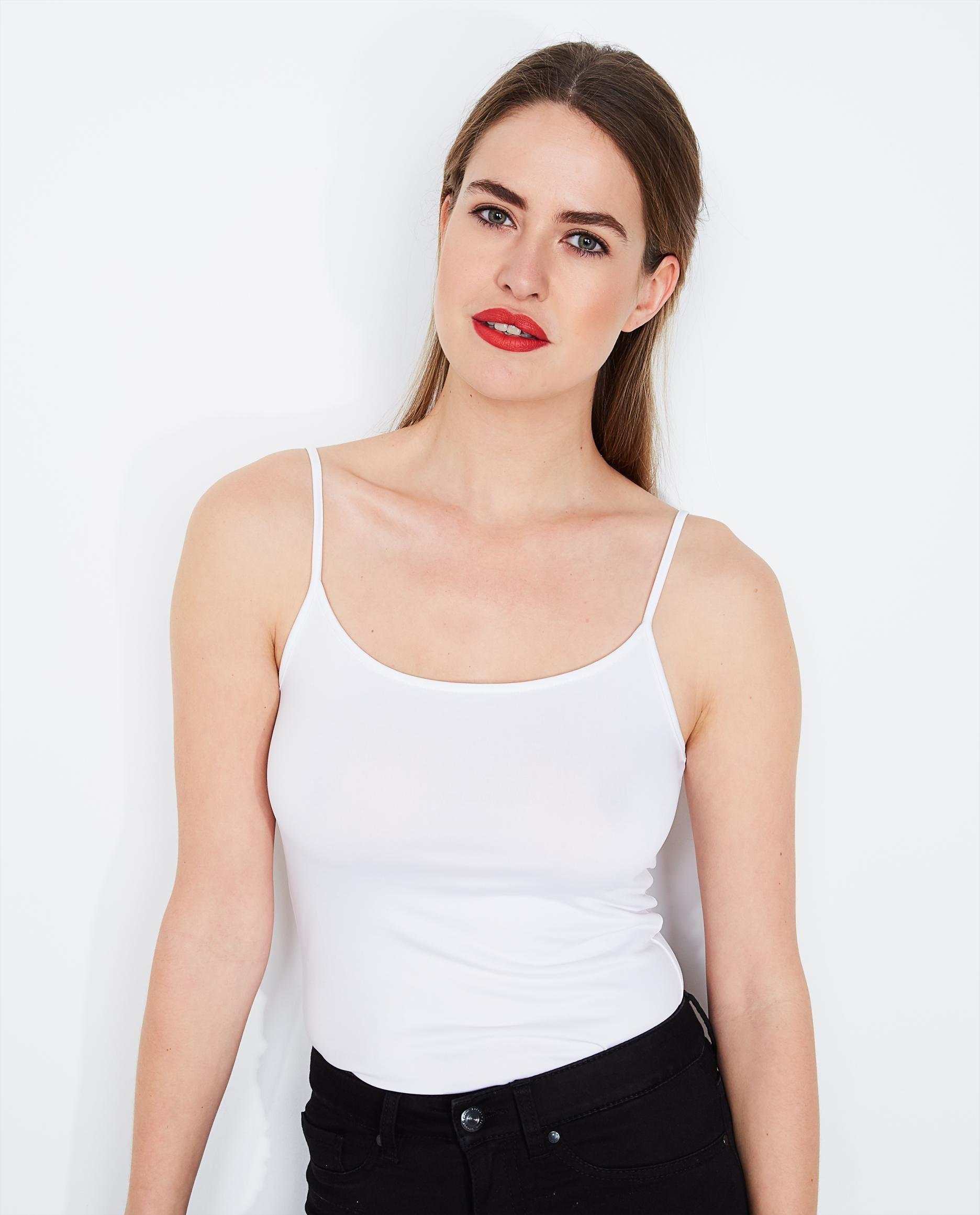 T-shirts - Roomwitte top