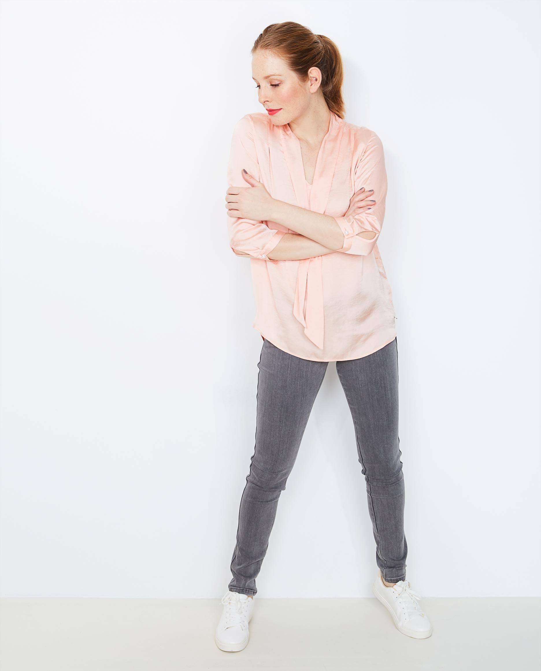 Blouse met knooplint - Product Detail - lichtroze - afbeelding nummer 1