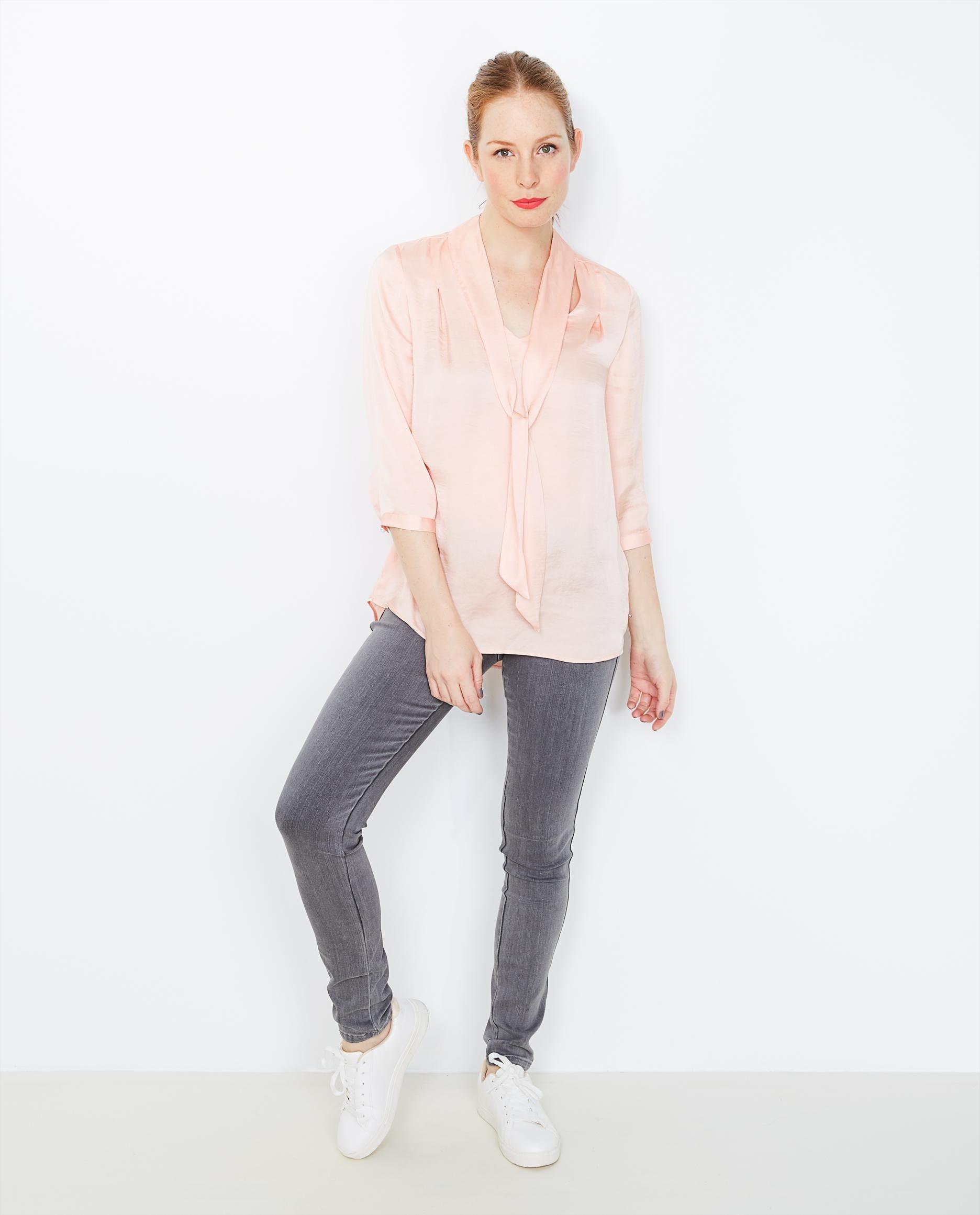 Blouse met knooplint - Product Detail - lichtroze - afbeelding nummer 2