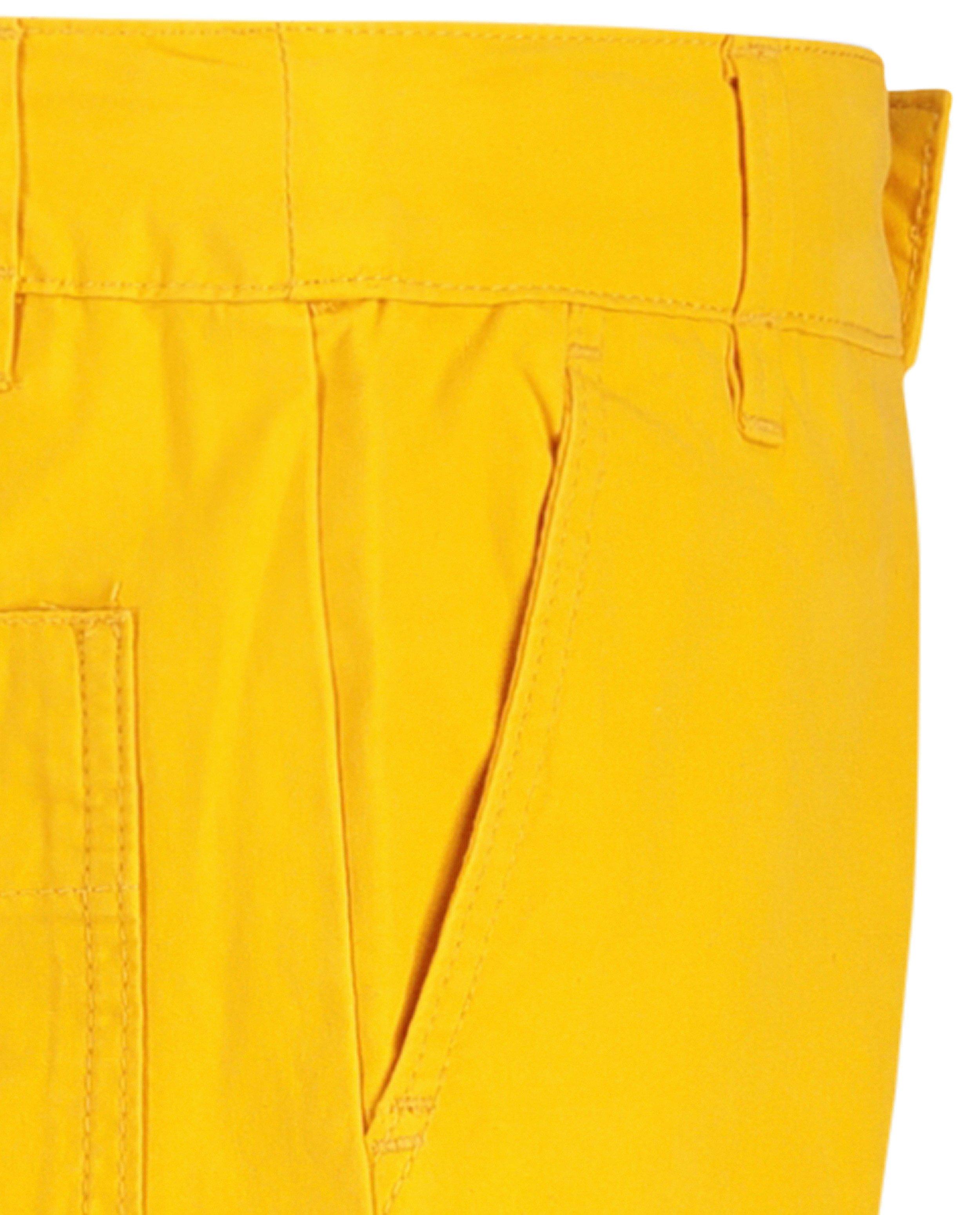 Shorten - Kanariegele short