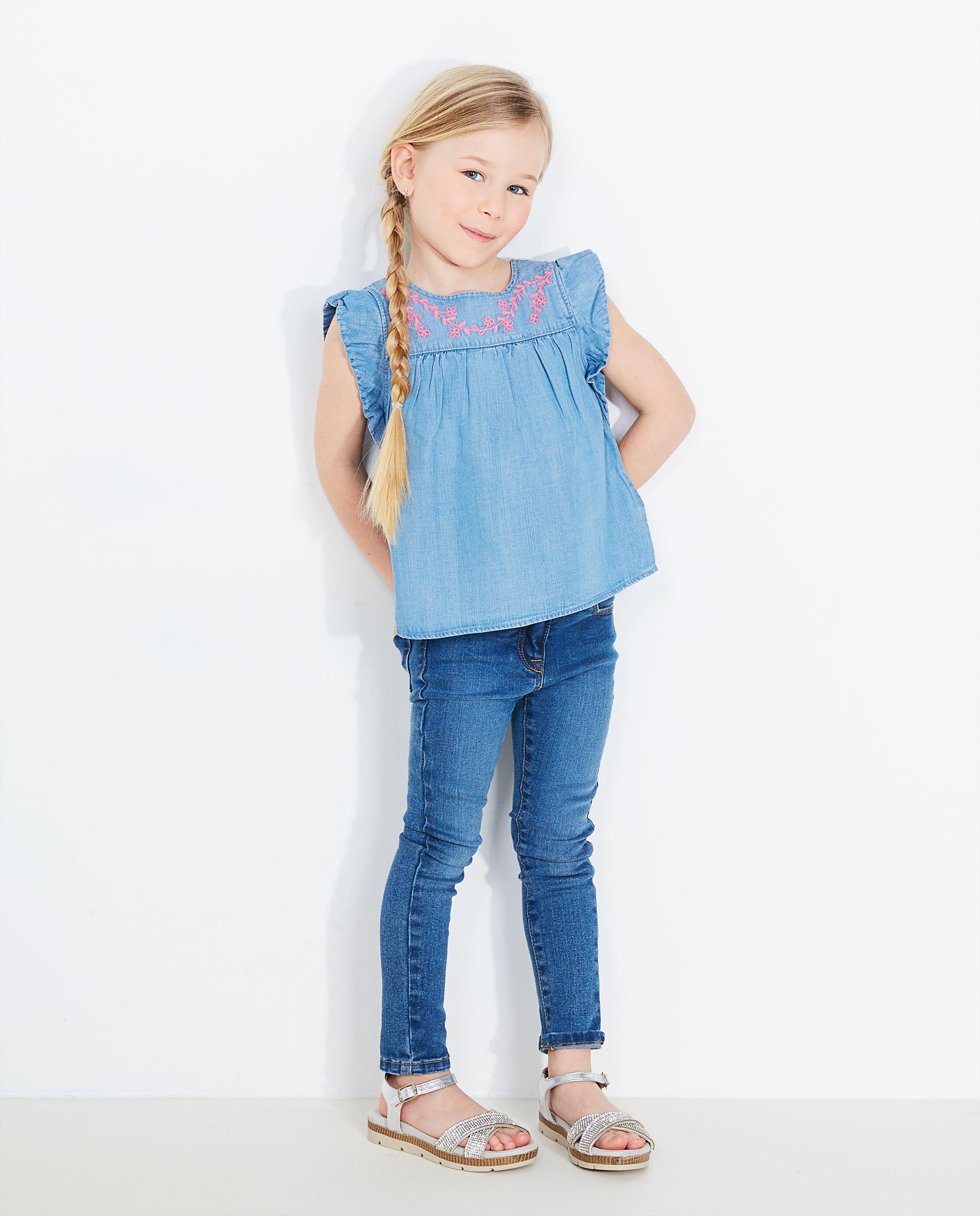 Jeansblouse - met borduursel - JBC