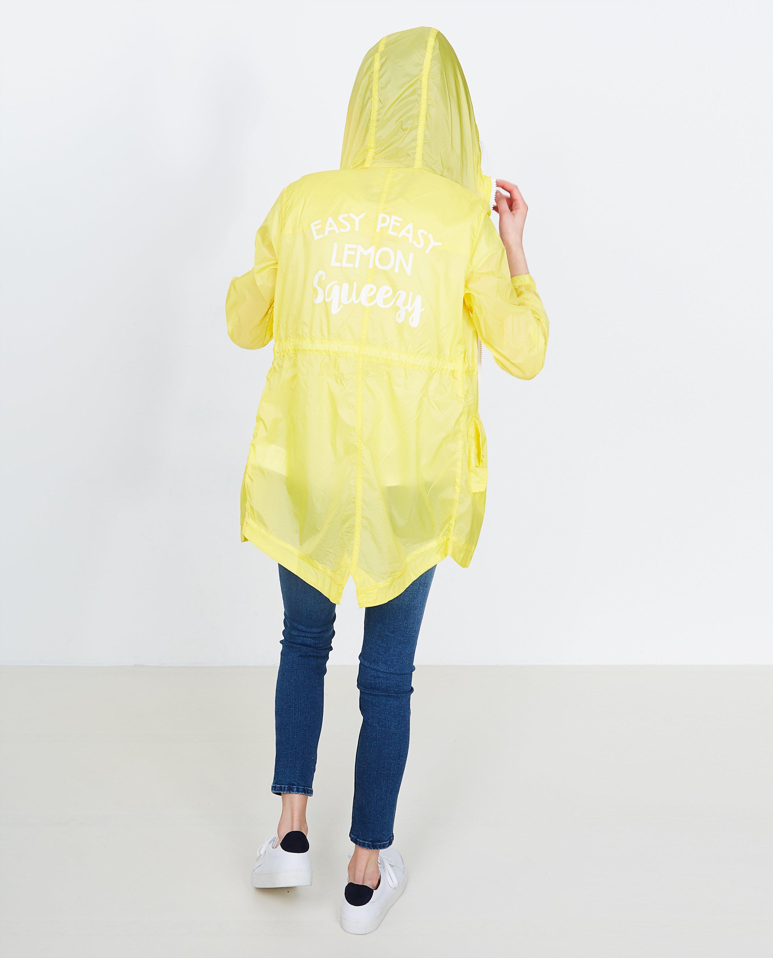 Jassen - Regenjas met opschrift