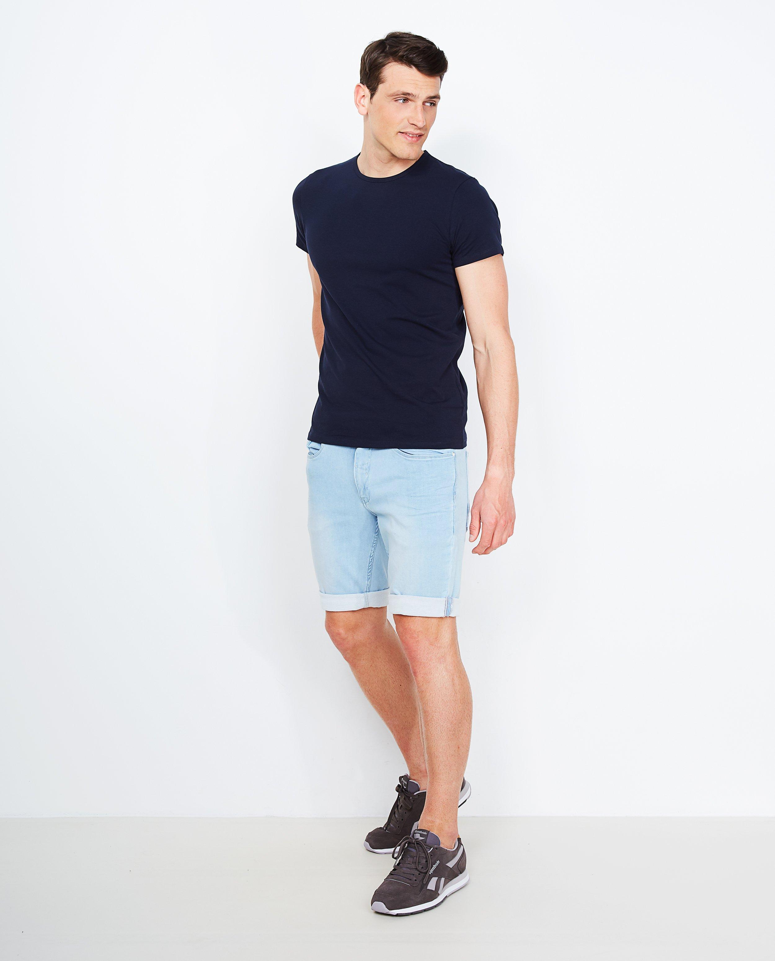 Short en jean bleu clair 2025