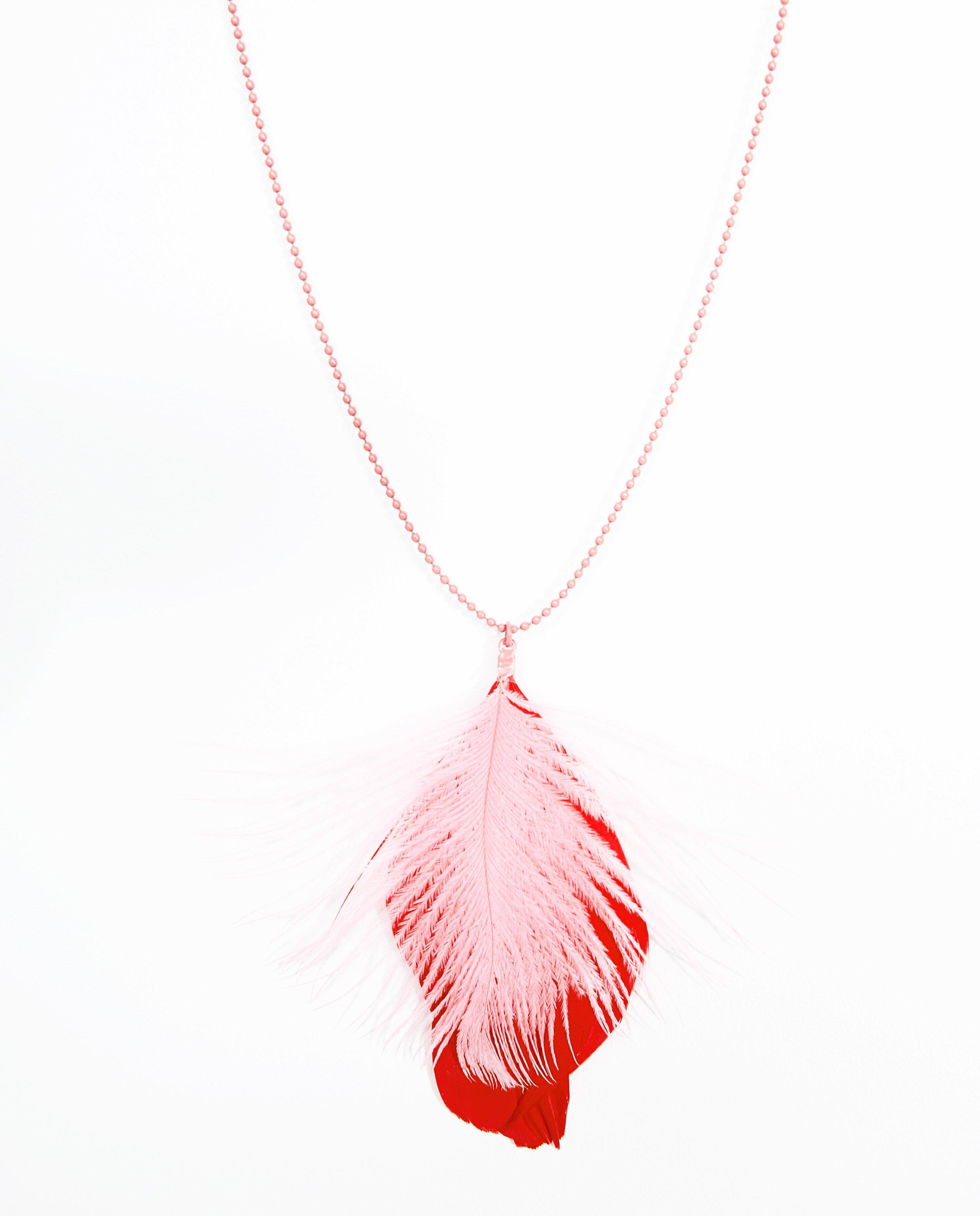 Ketting met pluimen - in roze - JBC