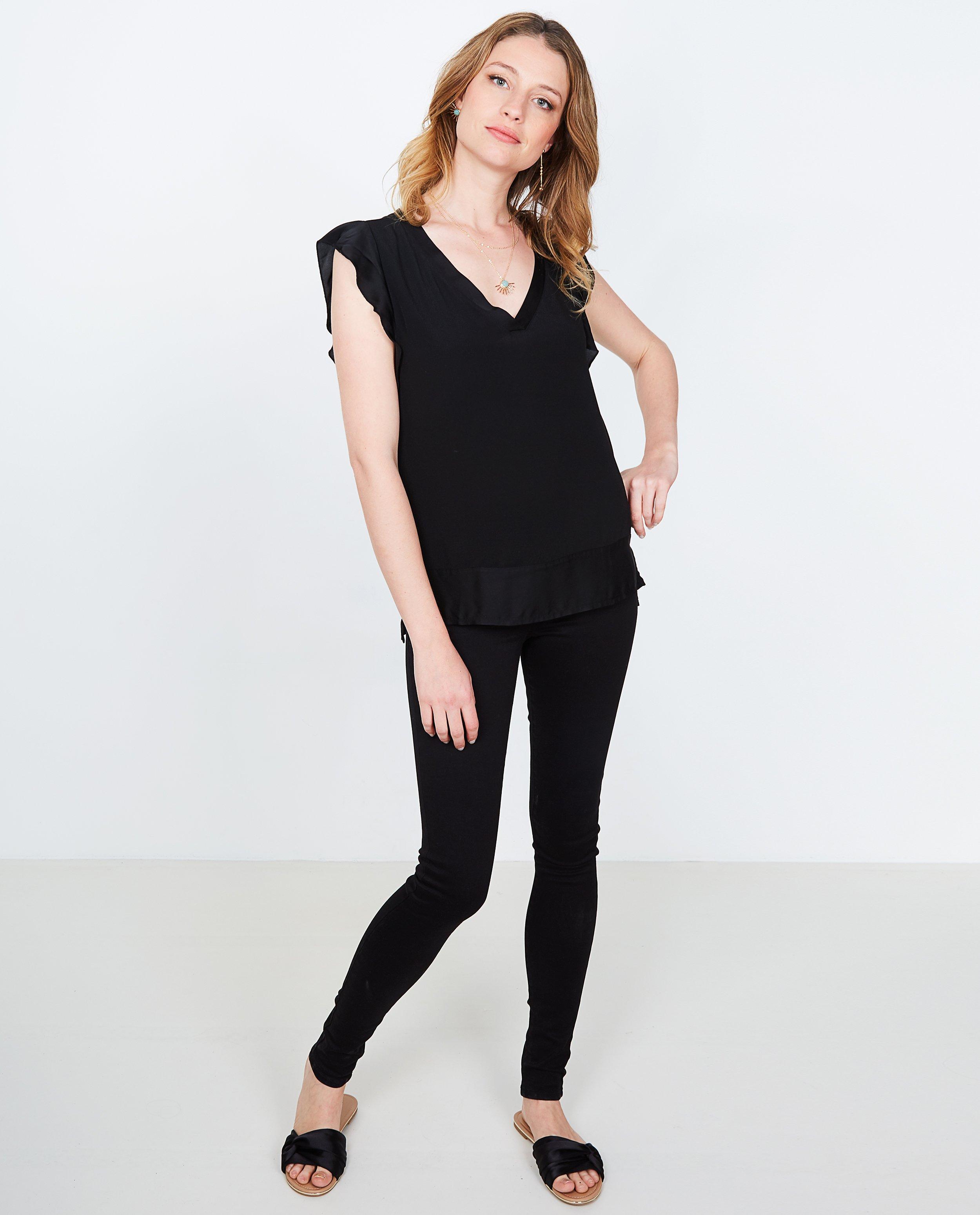 Blouse avec des ruches - noire - JBC