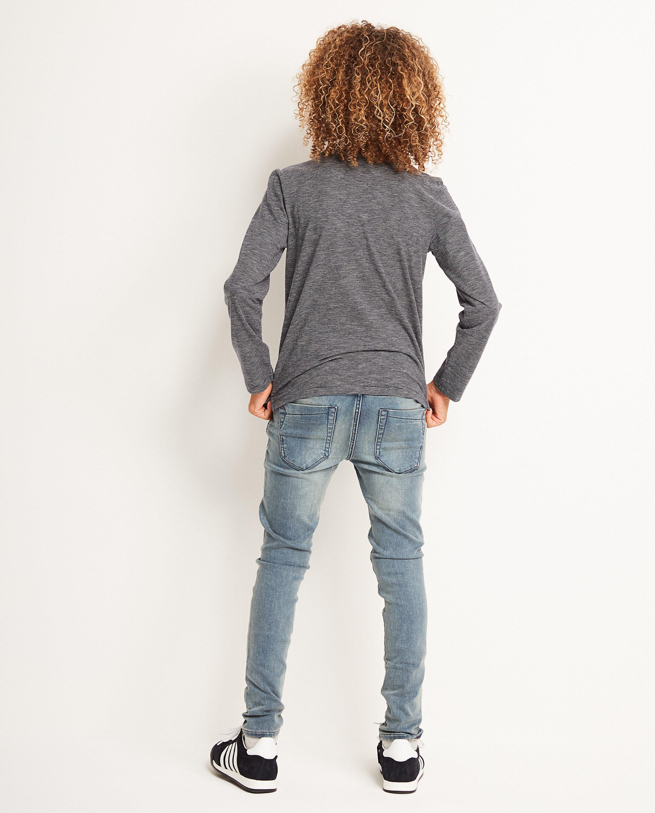Verwassen jeans - Product Detail - lichtblauw - afbeelding nummer 2