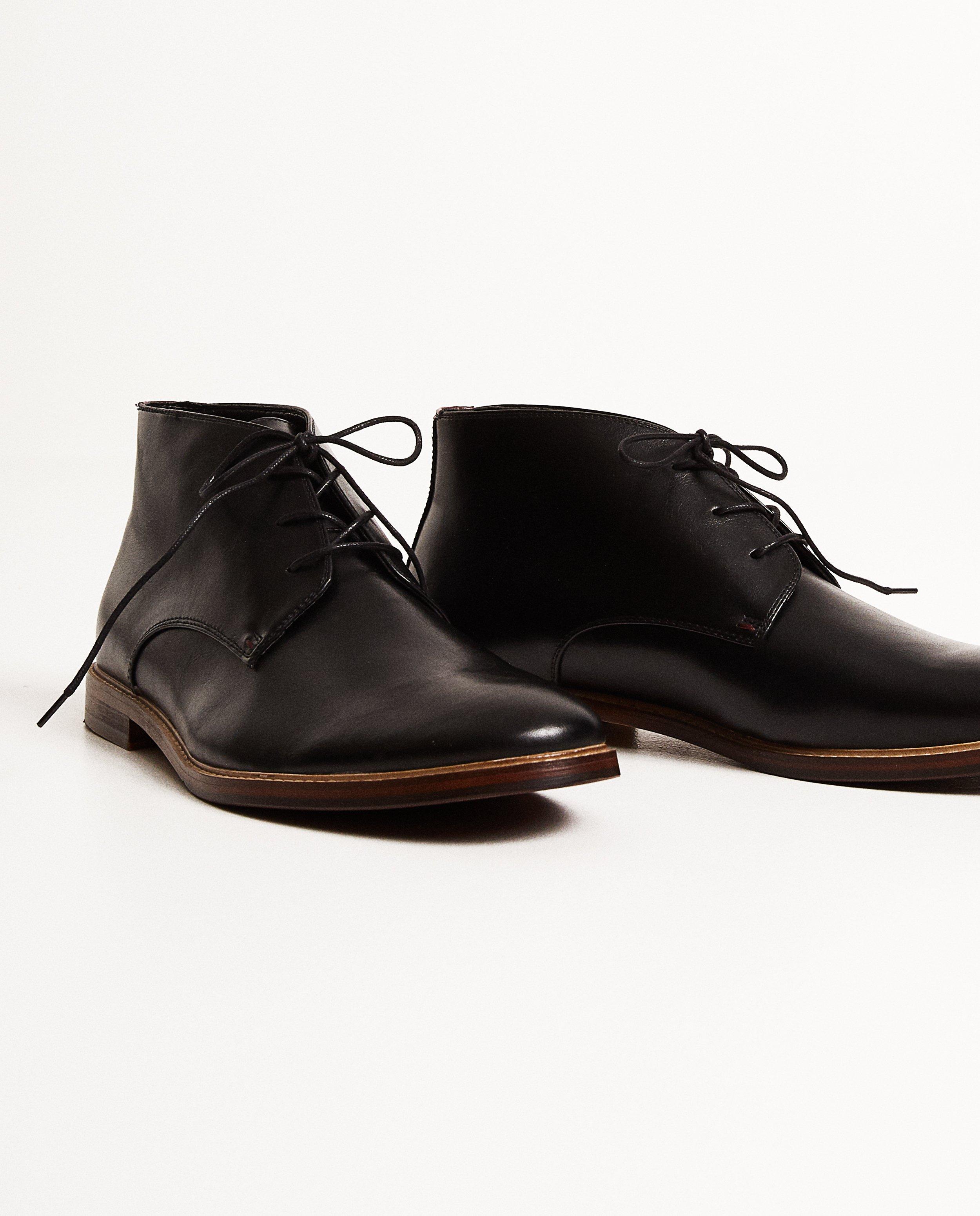 Schoenen - Zwarte veterschoenen