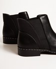 Chaussures - Bottillons noirs avec rivets