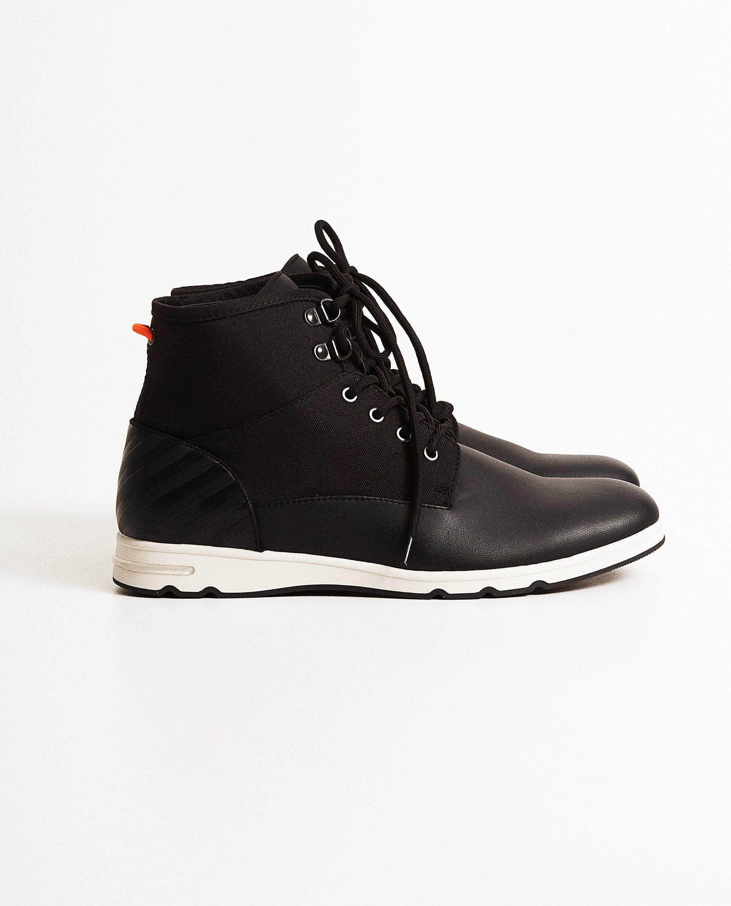 Hoge sneakers - met sportieve look - Call it Spring