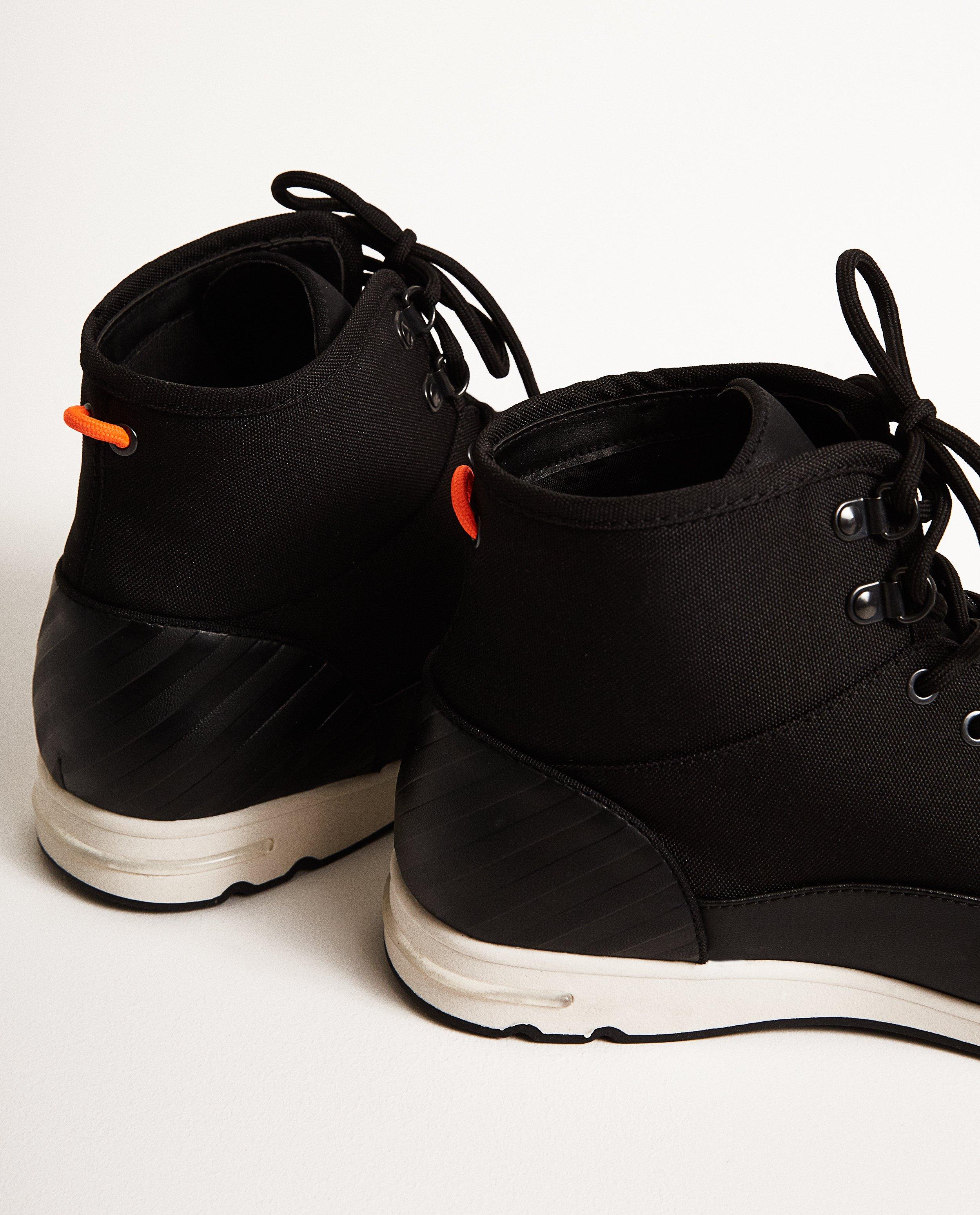 Schoenen - Hoge sneakers