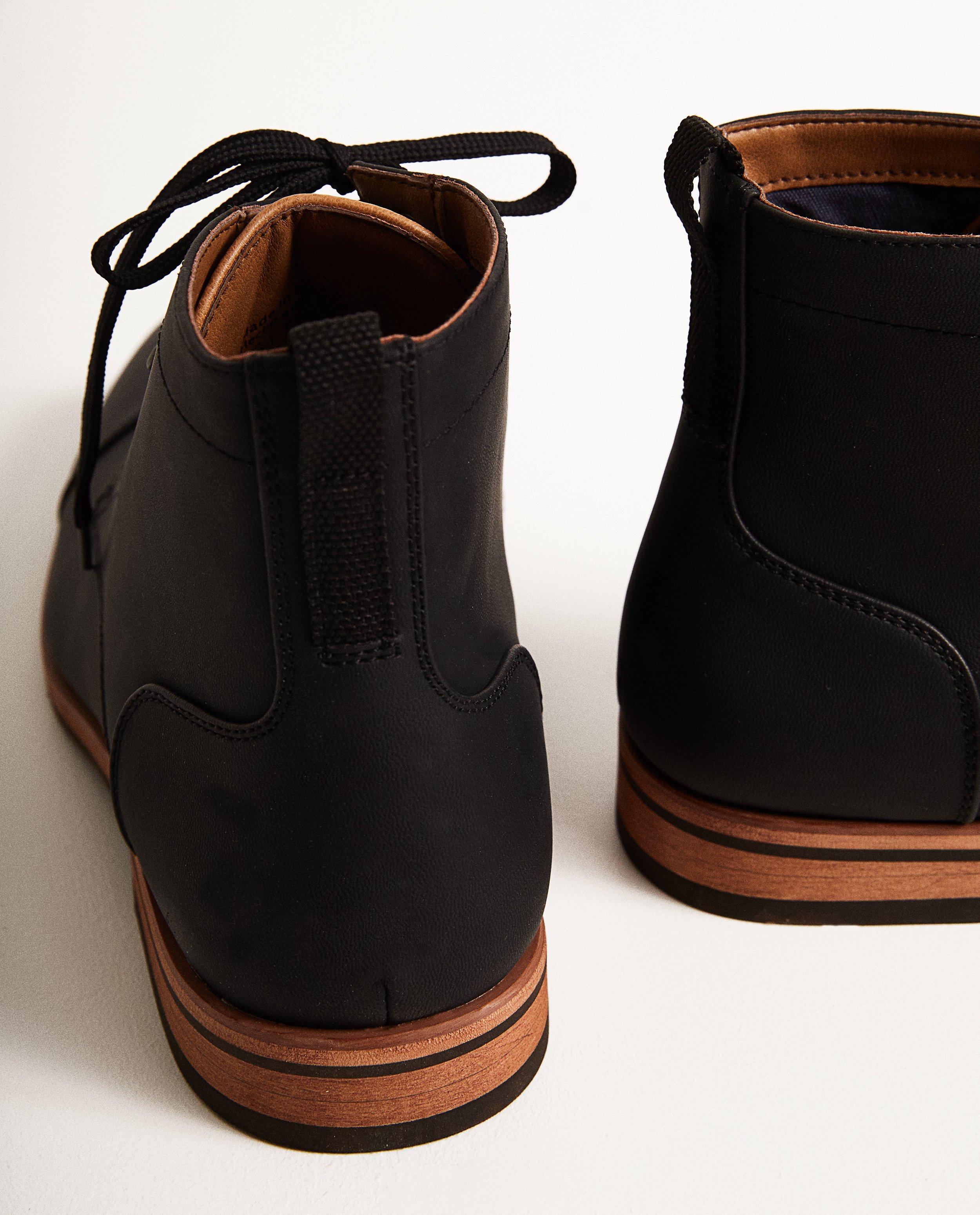 Schoenen - Enkellaarzen met veters