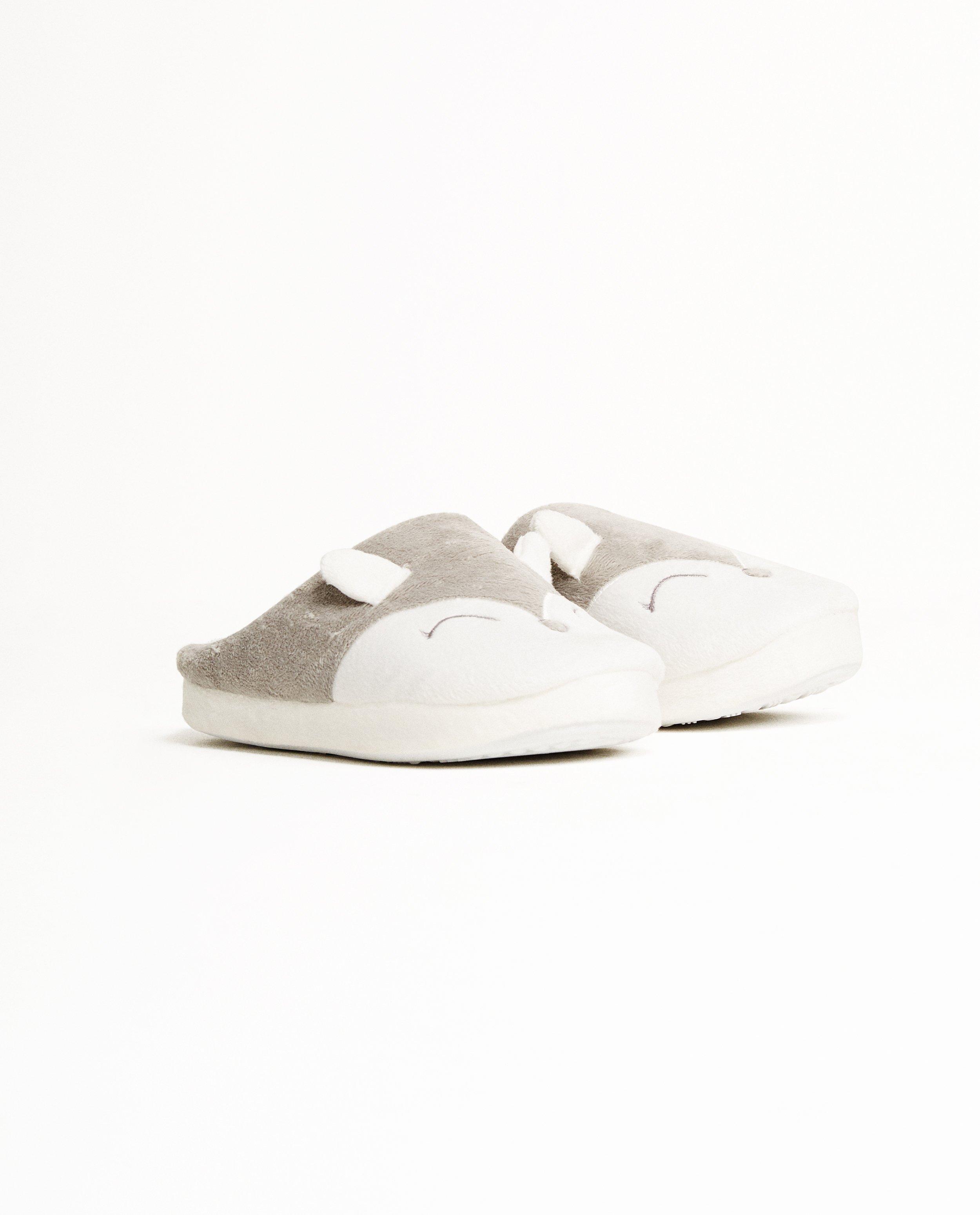 Pantoffels - #familystoriesjbc - JBC