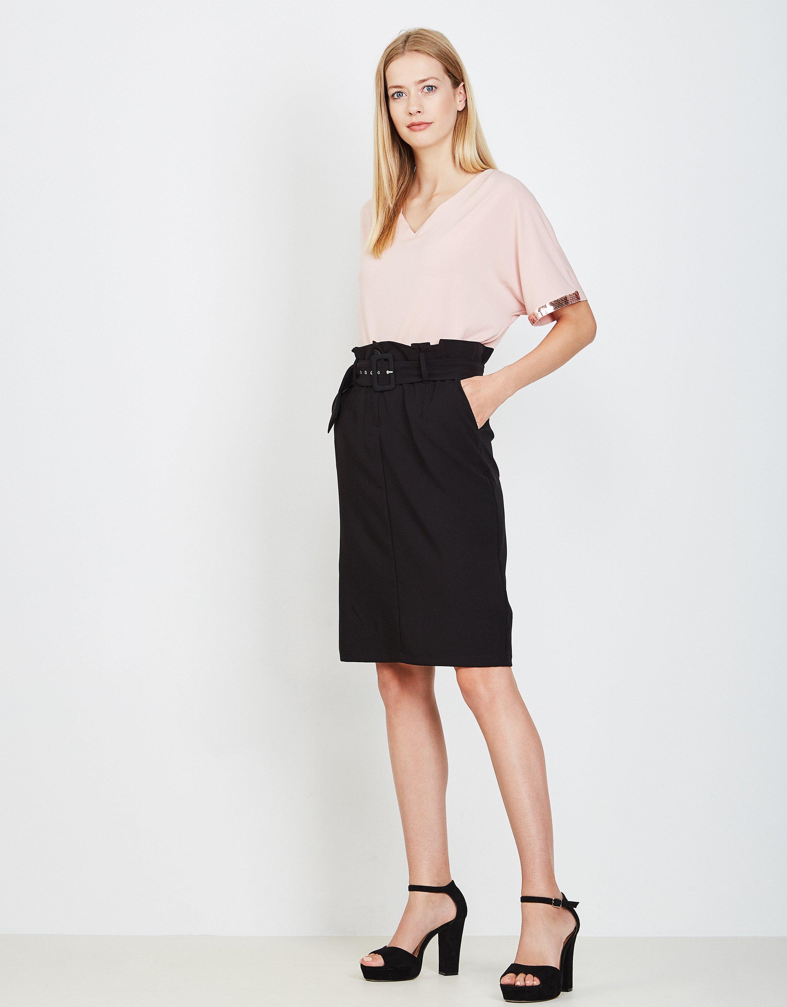 T-shirt met pailletten - Product Detail - lichtroze - afbeelding nummer 1