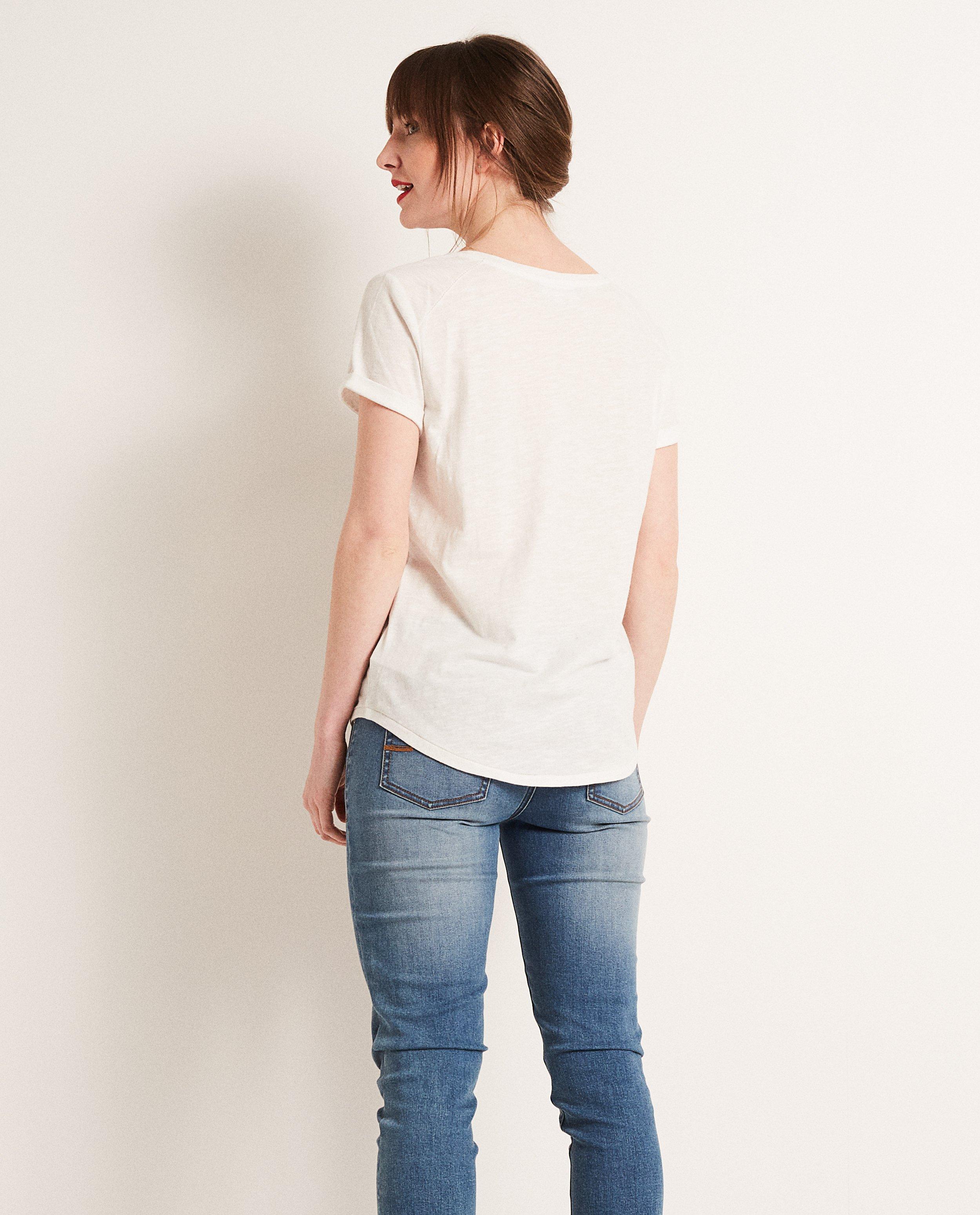 T-shirts - 