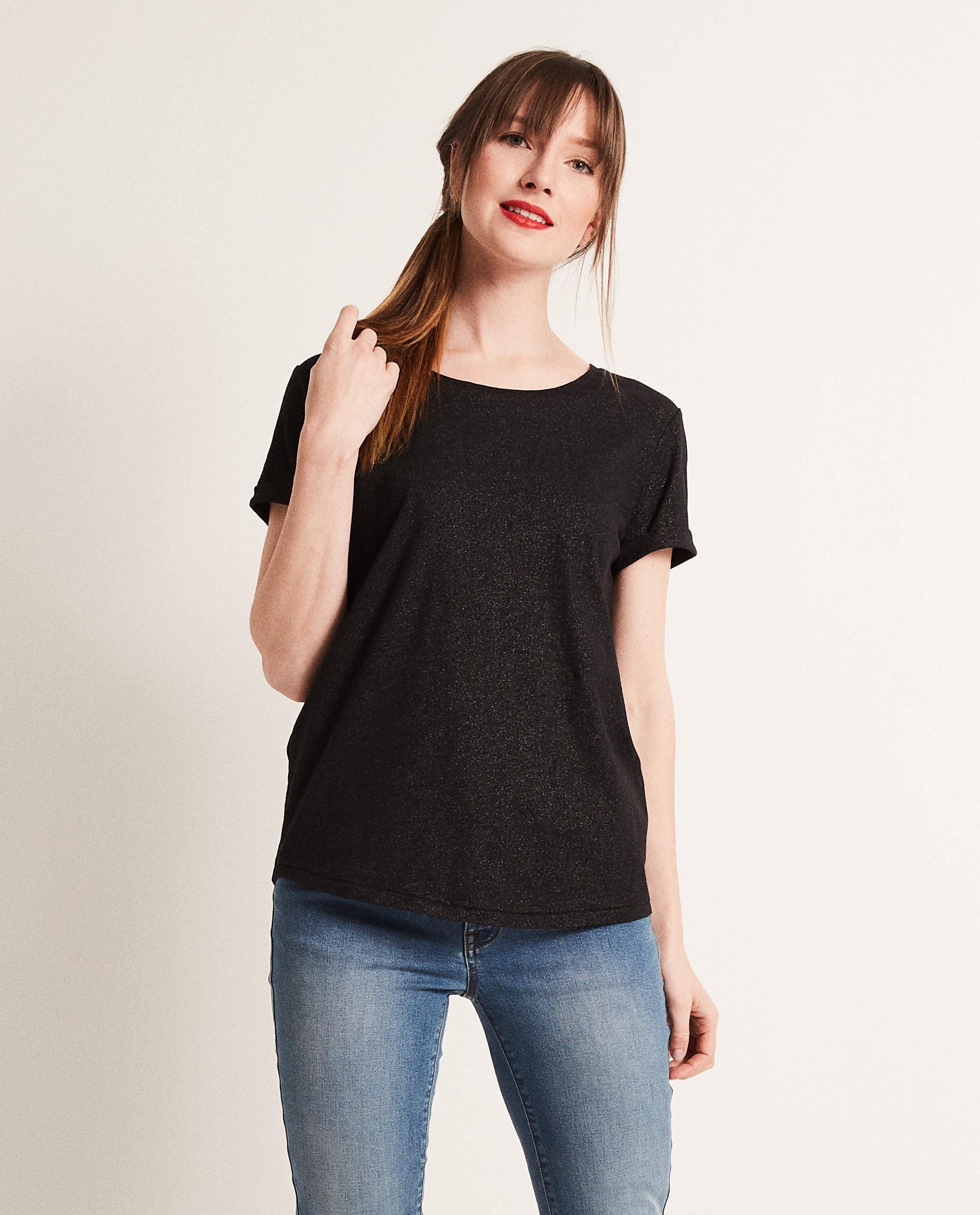 T-shirts - 