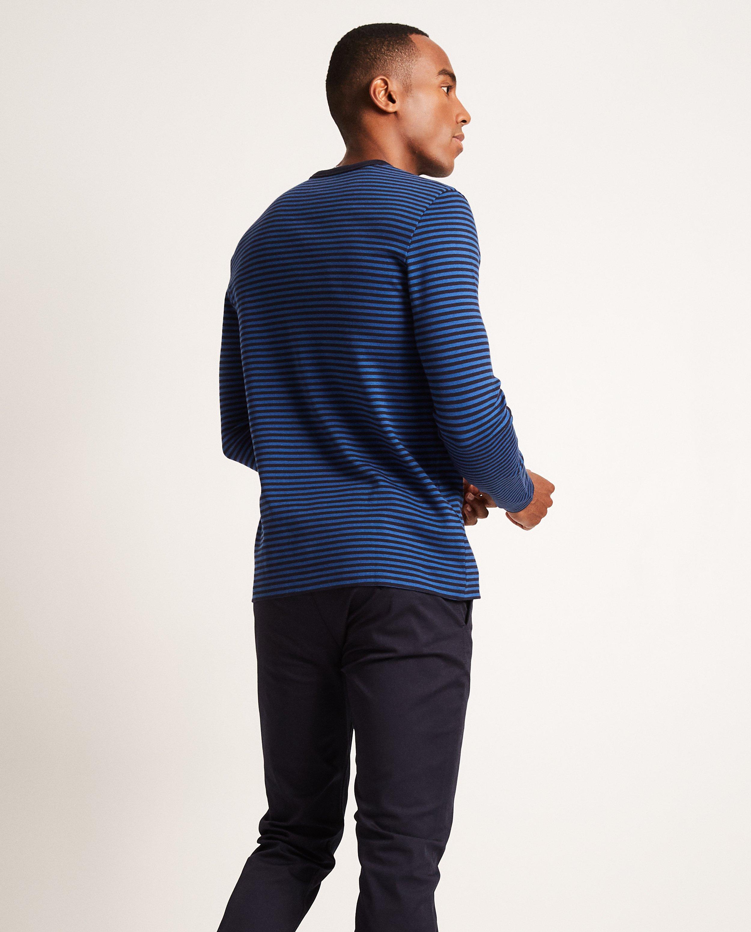 T-shirts - Blauwe longsleeve met strepen