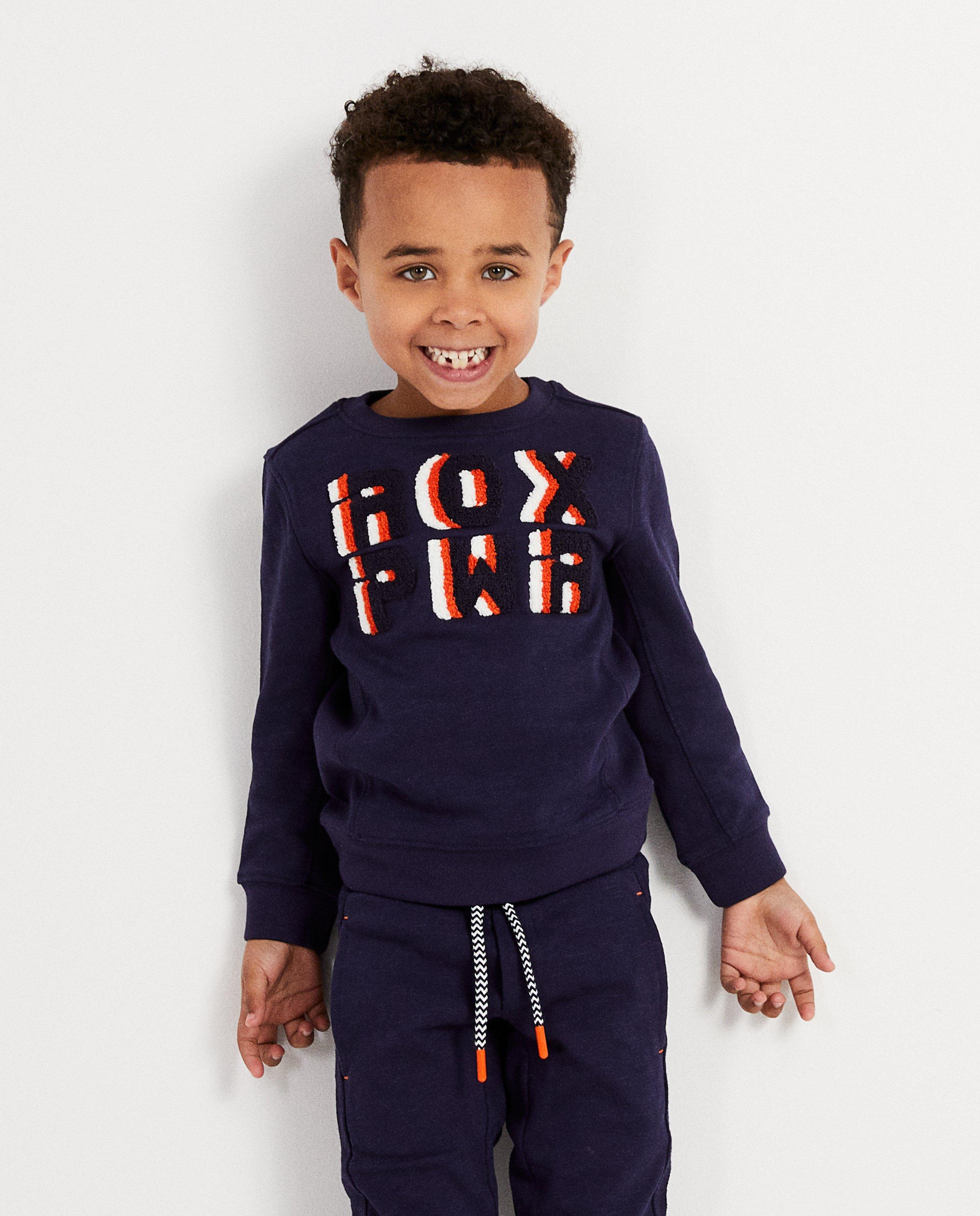 Sweaters - Sweater met bouclé opschrift Rox