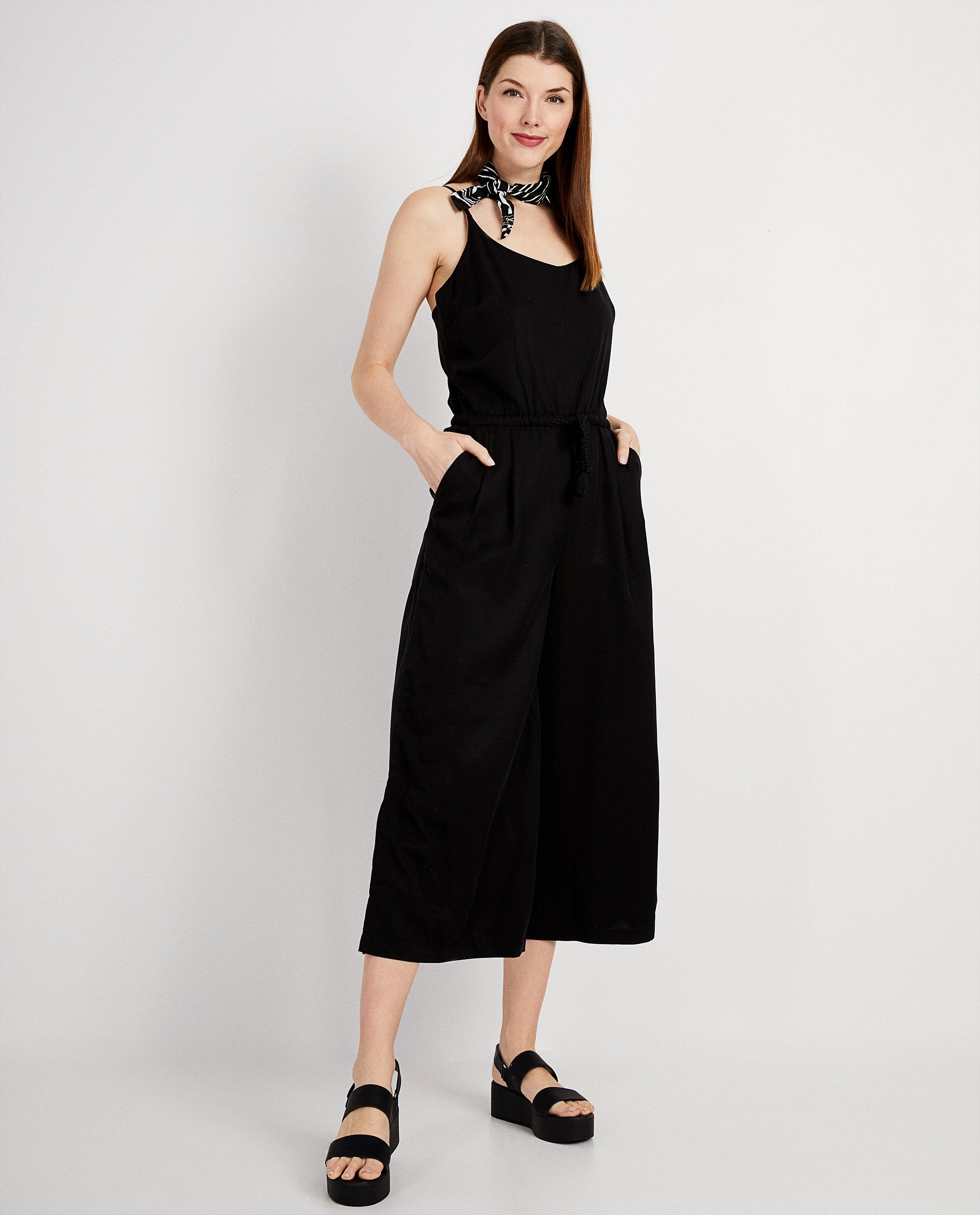 Zwart jumpsuit van lyocell - In zwart - JBC