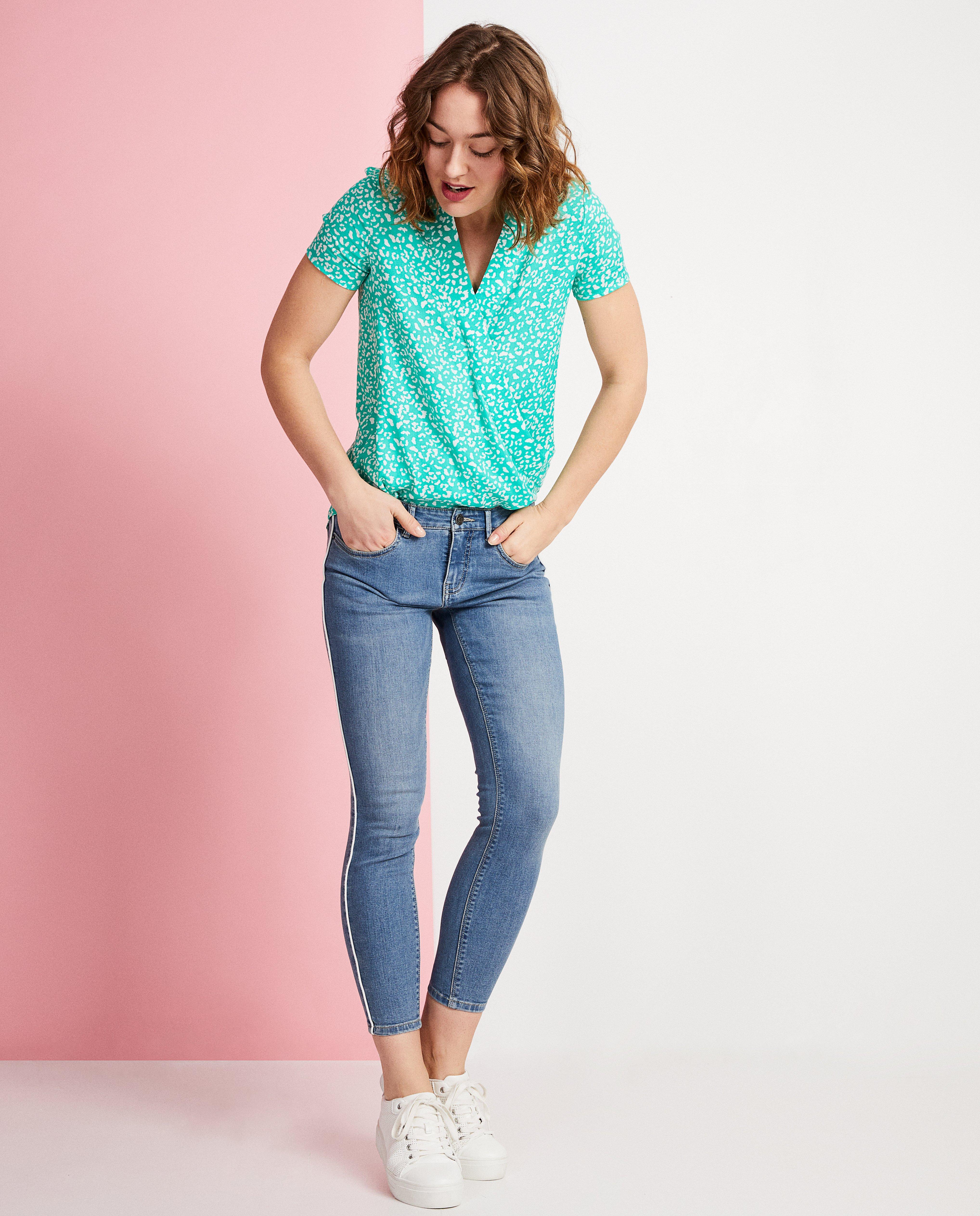 Lichtblauwe skinny met biesje FAYE - met regular waist - JBC