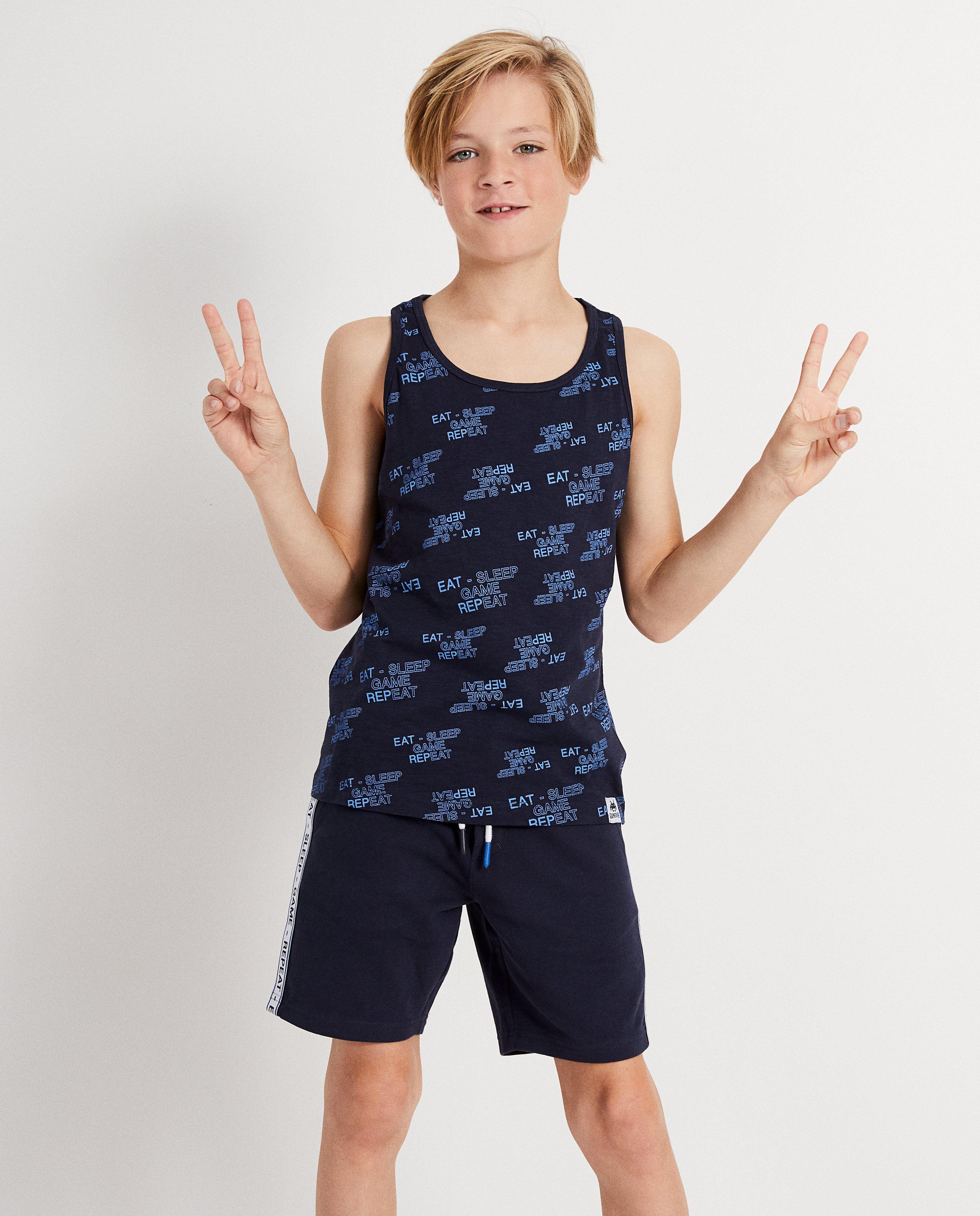 T-shirts - 