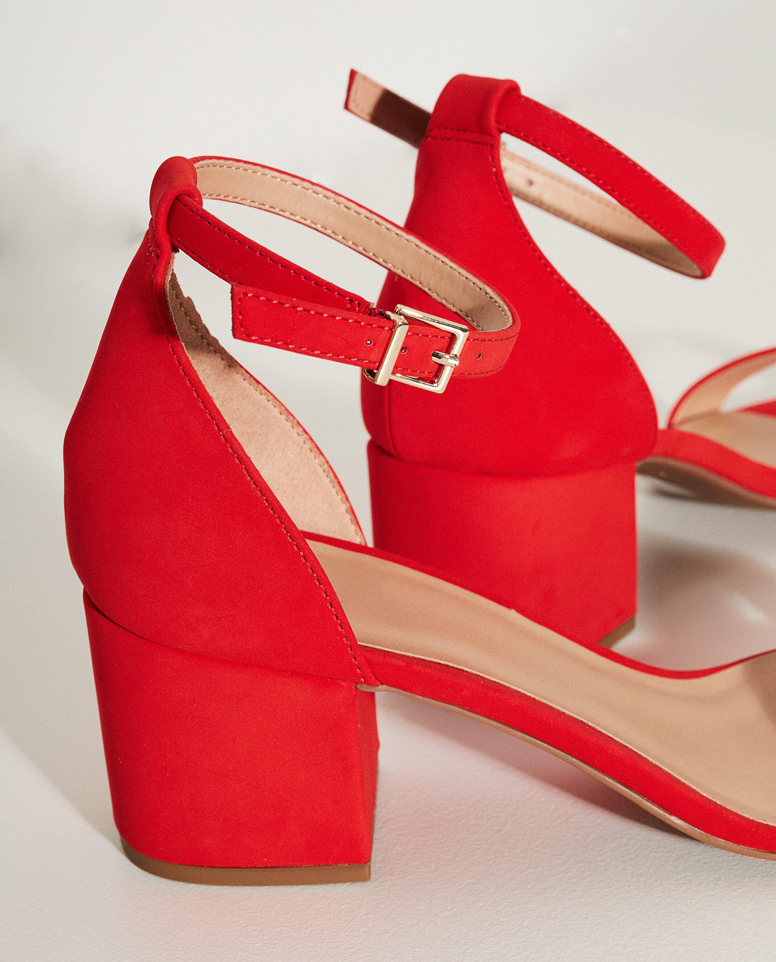 Chaussures - Sandales en similicuir