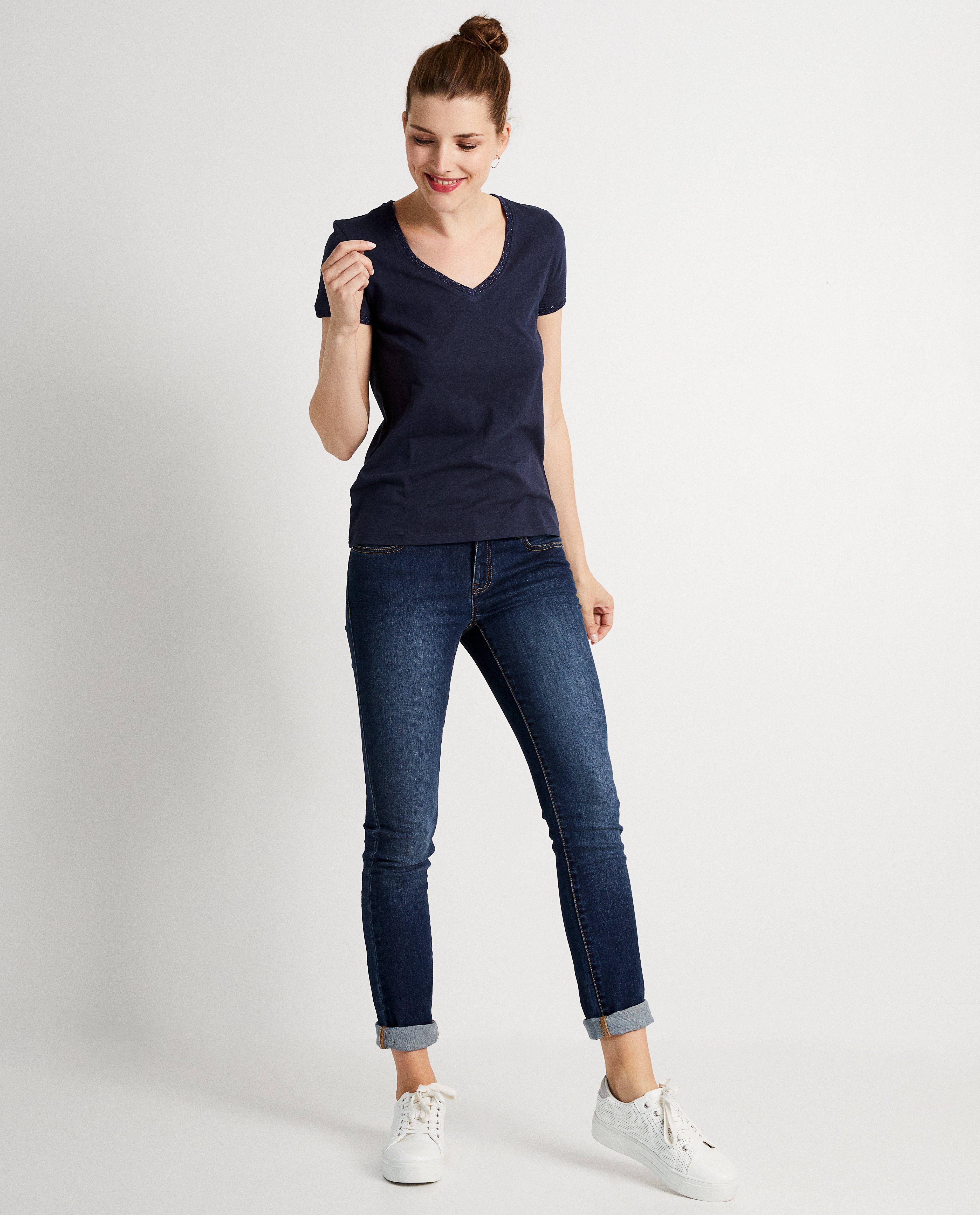 Donkerblauw T-shirt met glitter - metaaldraad - JBC