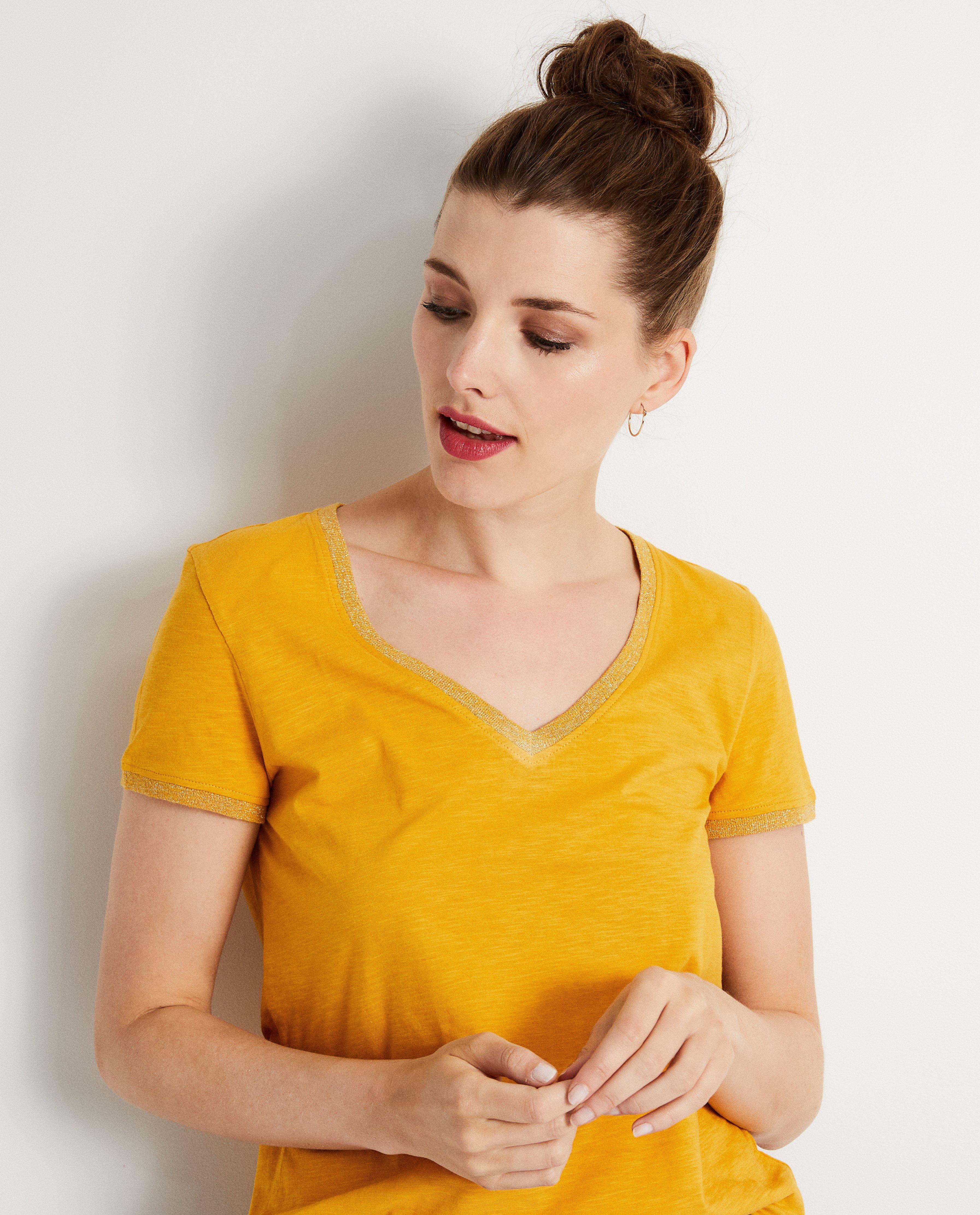 T-shirts - Okergeel T-shirt met glitter