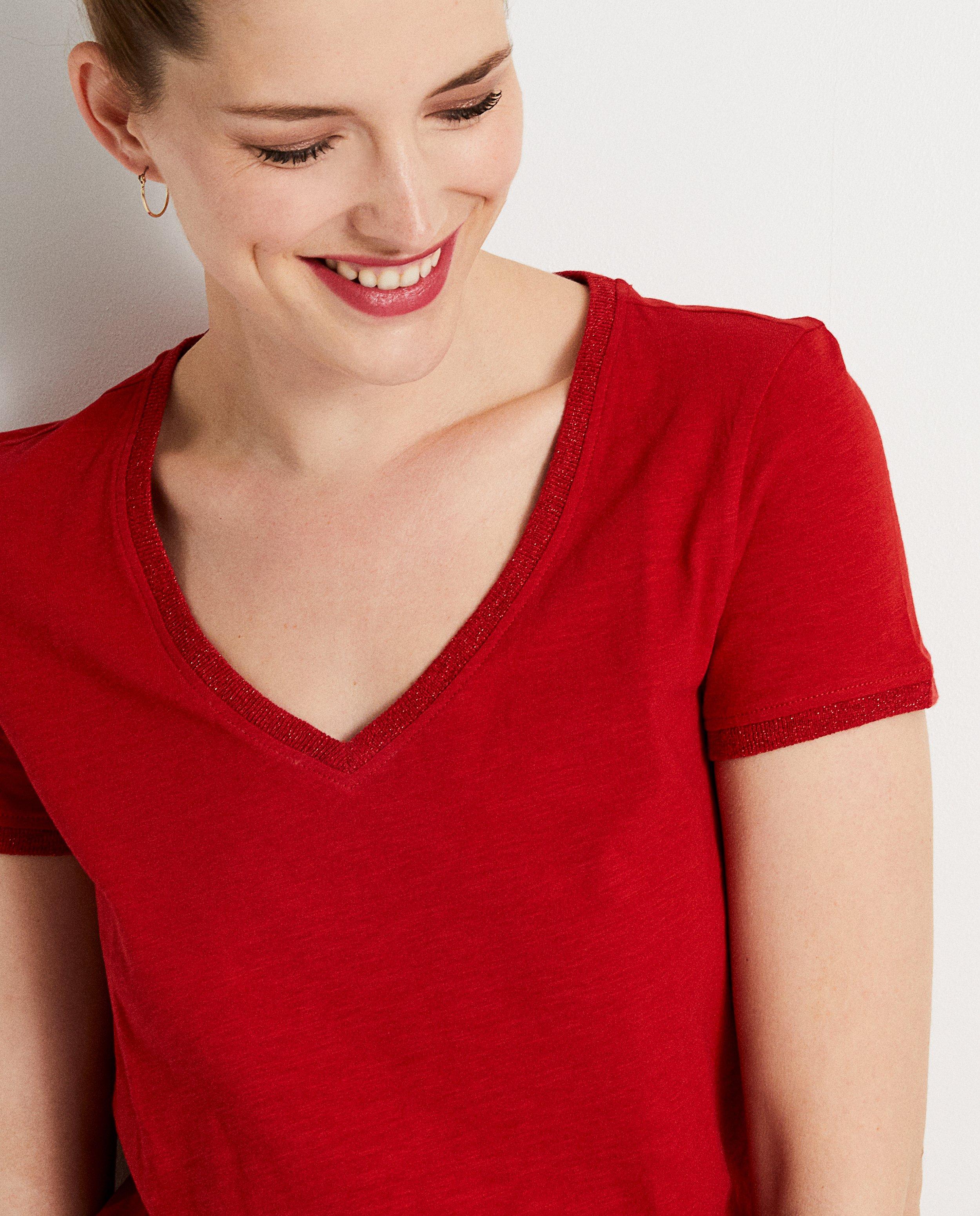 T-shirts - 