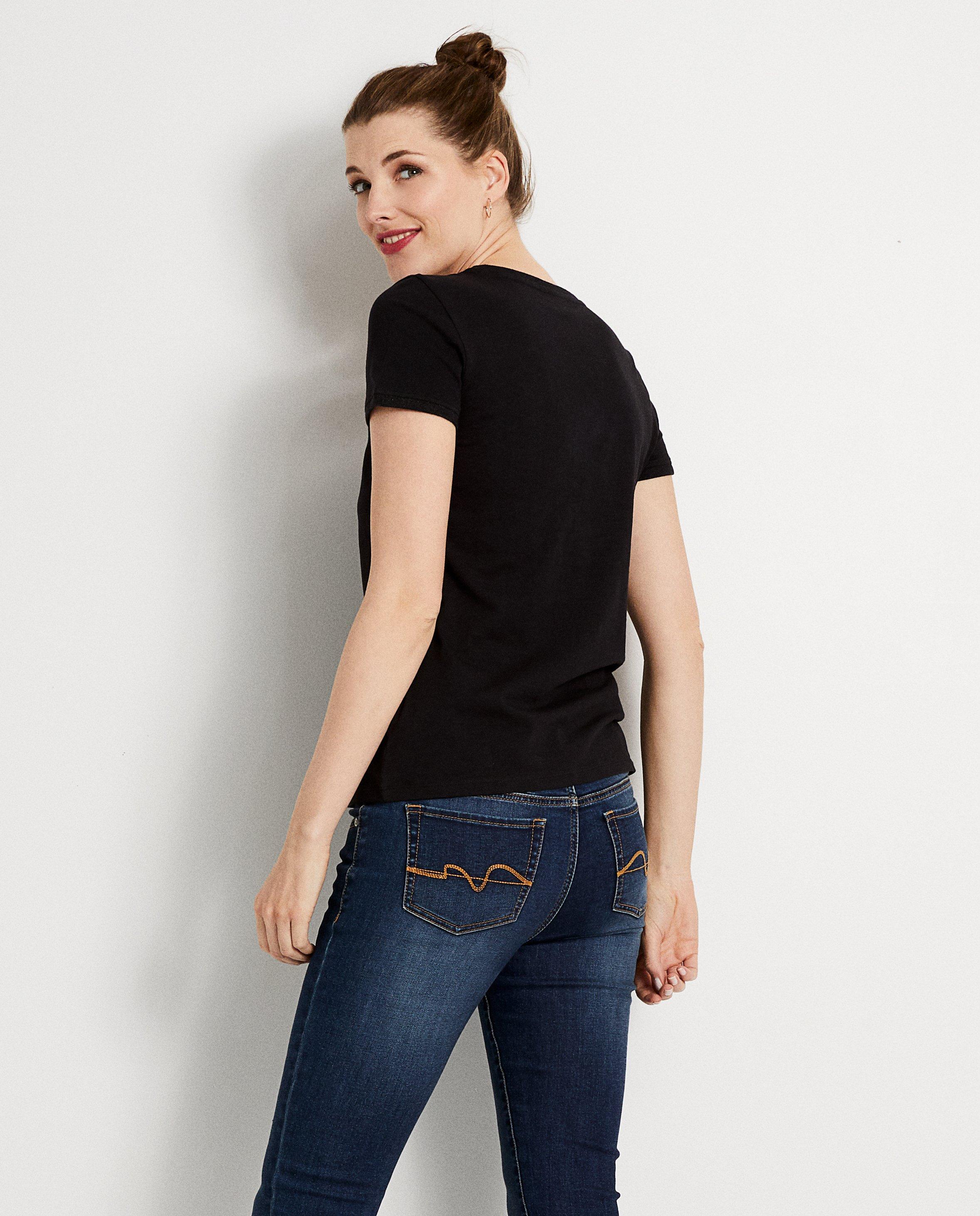 T-shirts - 