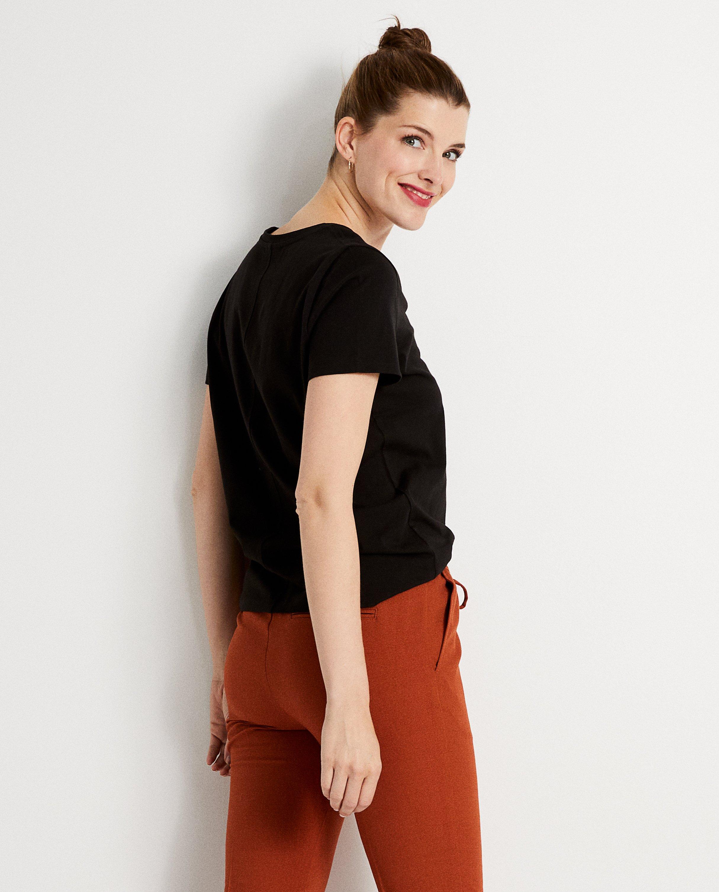 T-shirts - 