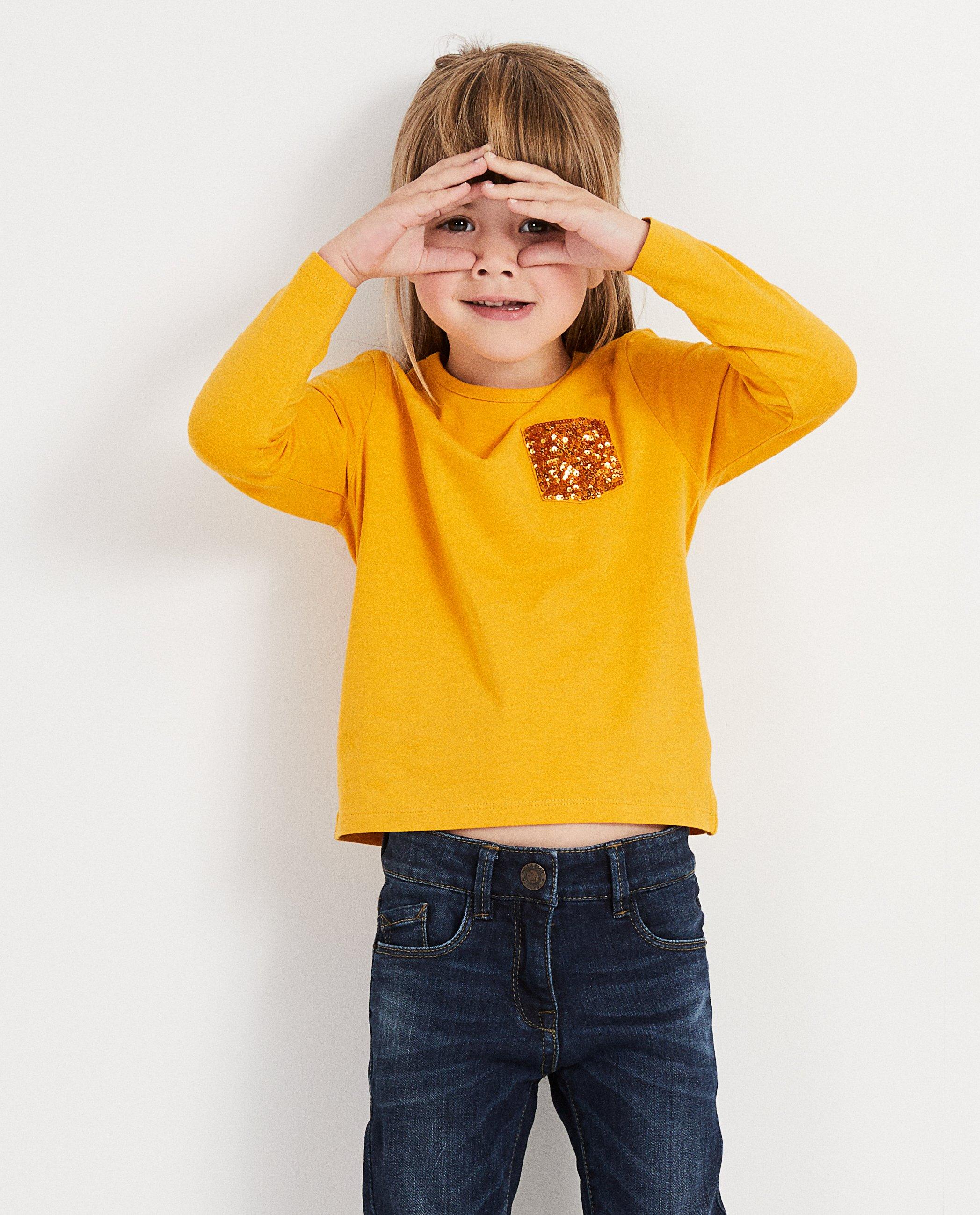 T-shirts - Gele longsleeve van biokatoen