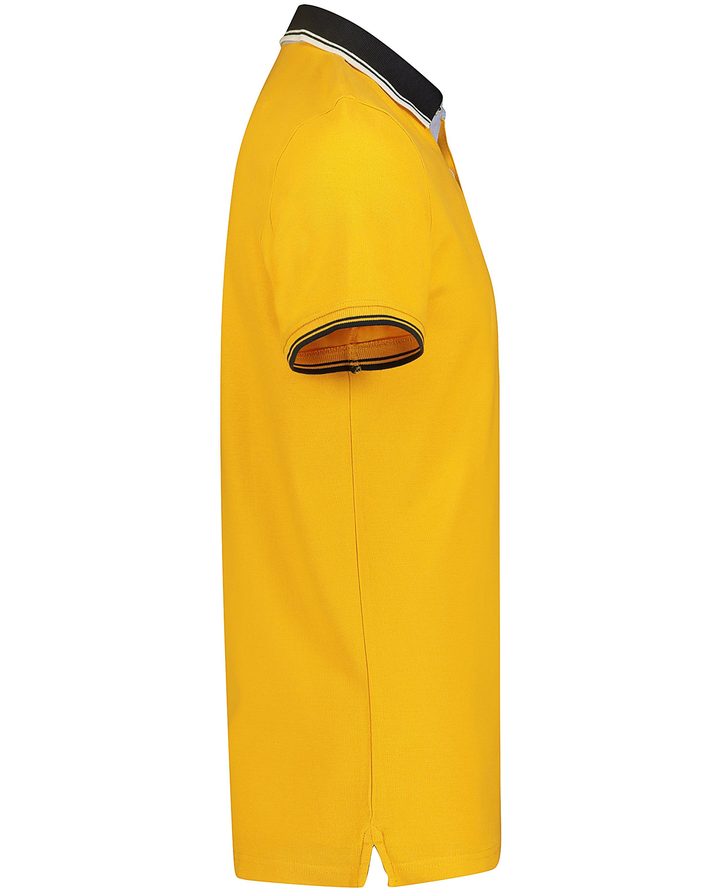 Polo ocre avec col vert - D&eacute;tails du produit - jaune fonc&eacute; - image num&eacute;ro 8