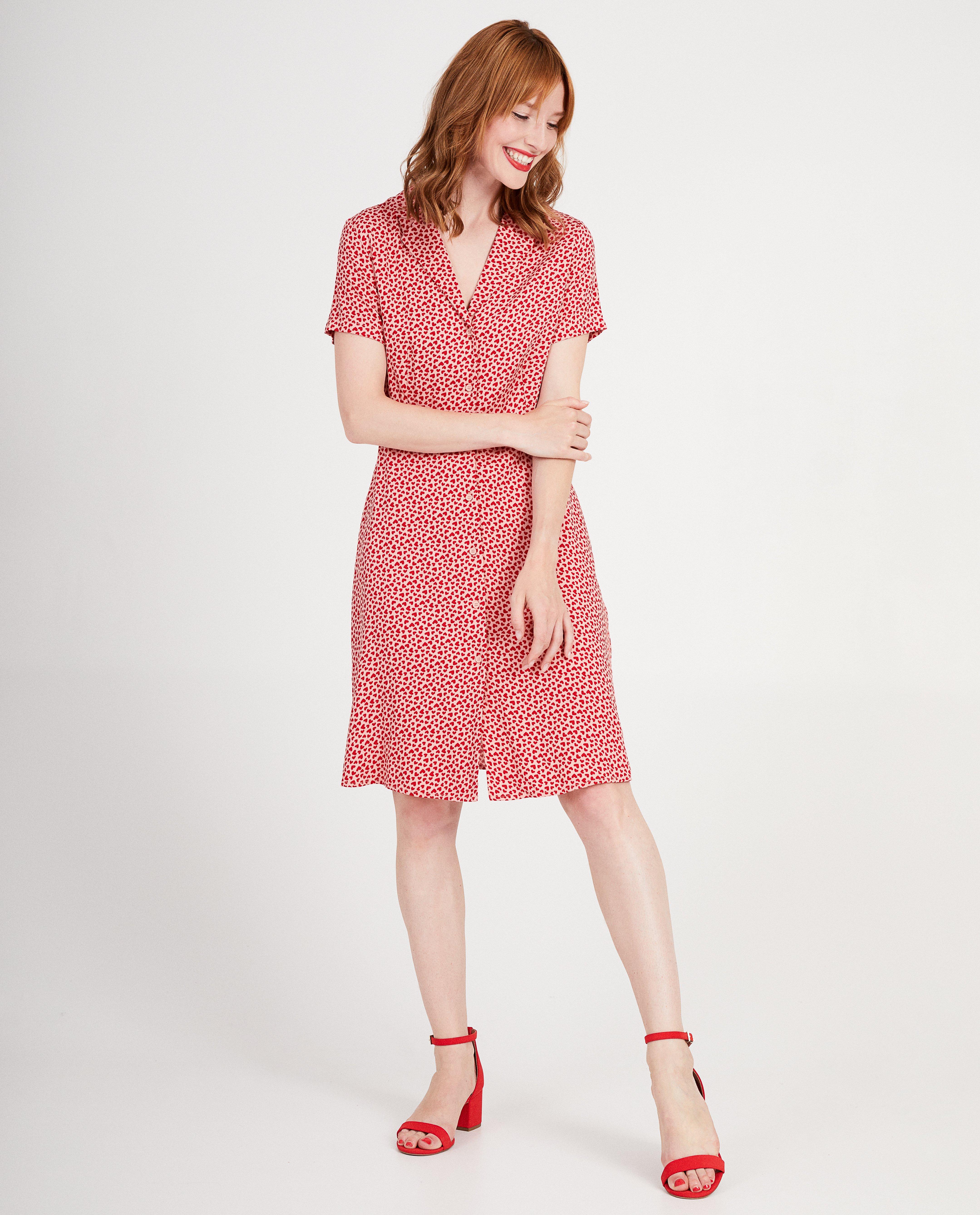 Robe rose, cœurs, Sora - sur toute la surface - Sora