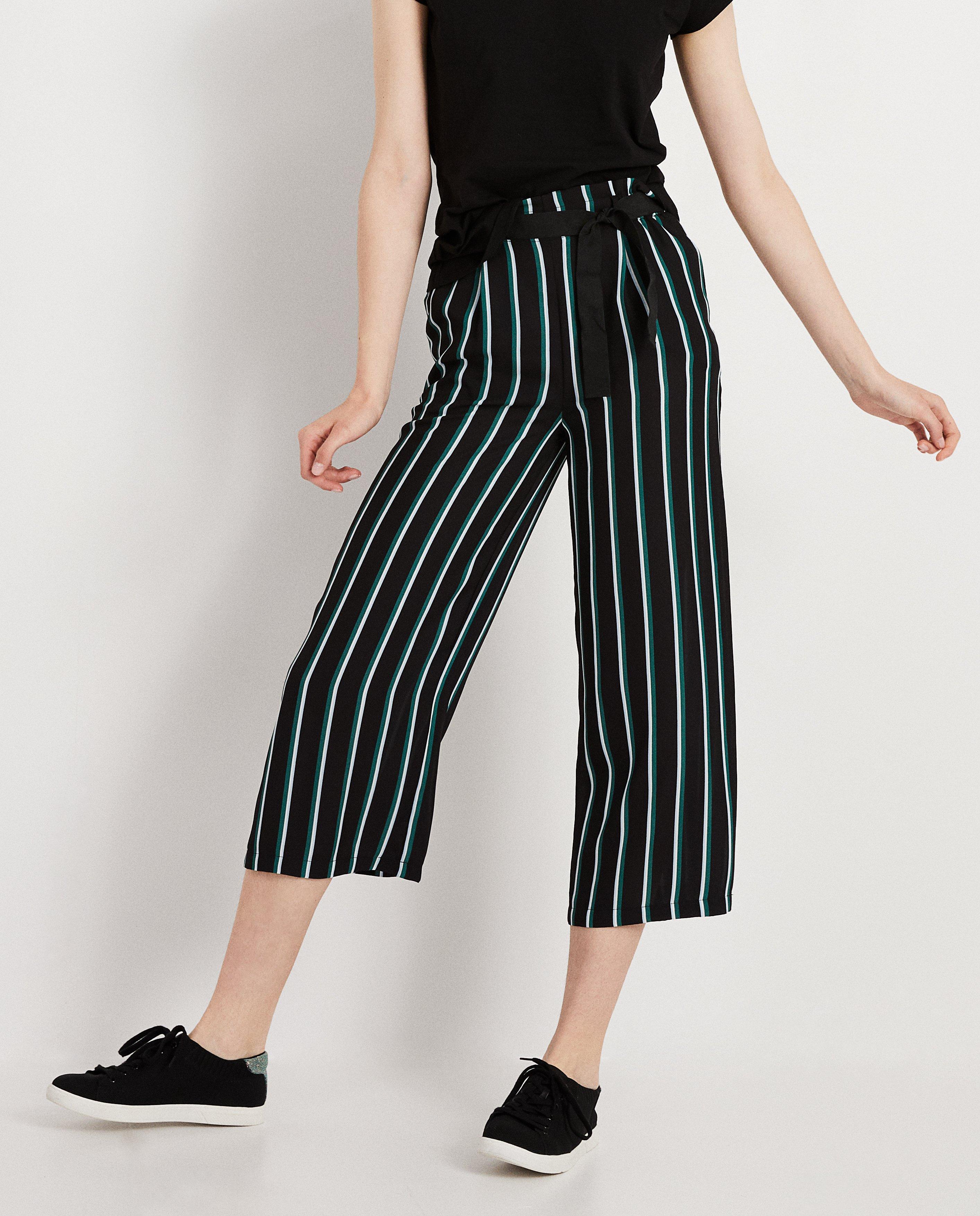 Broeken - Zwarte broek met strepen