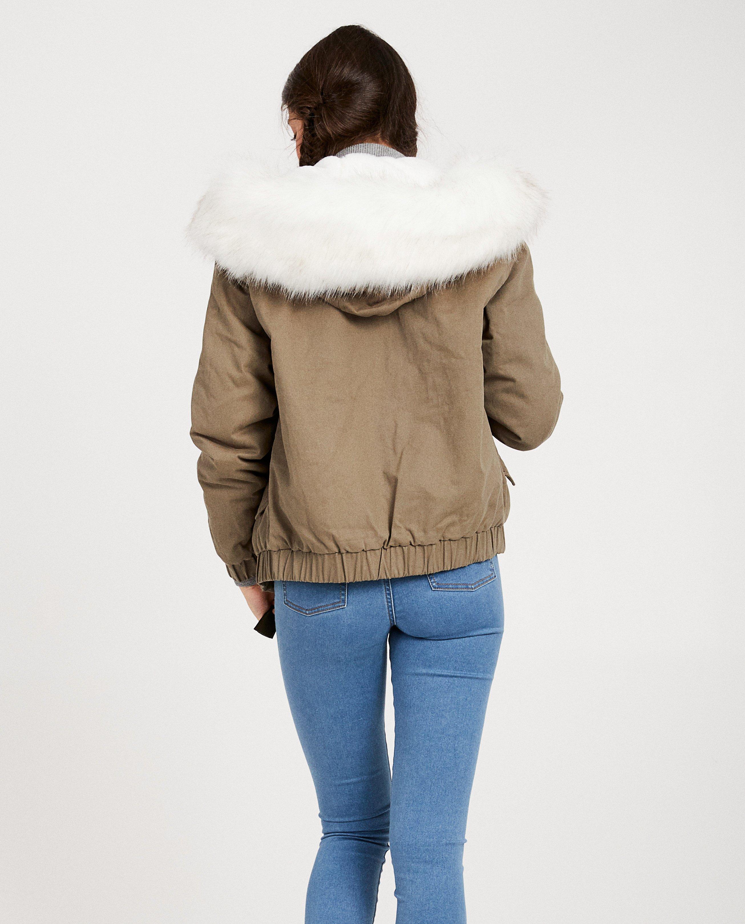 Parka's - Groene jas met witte pels