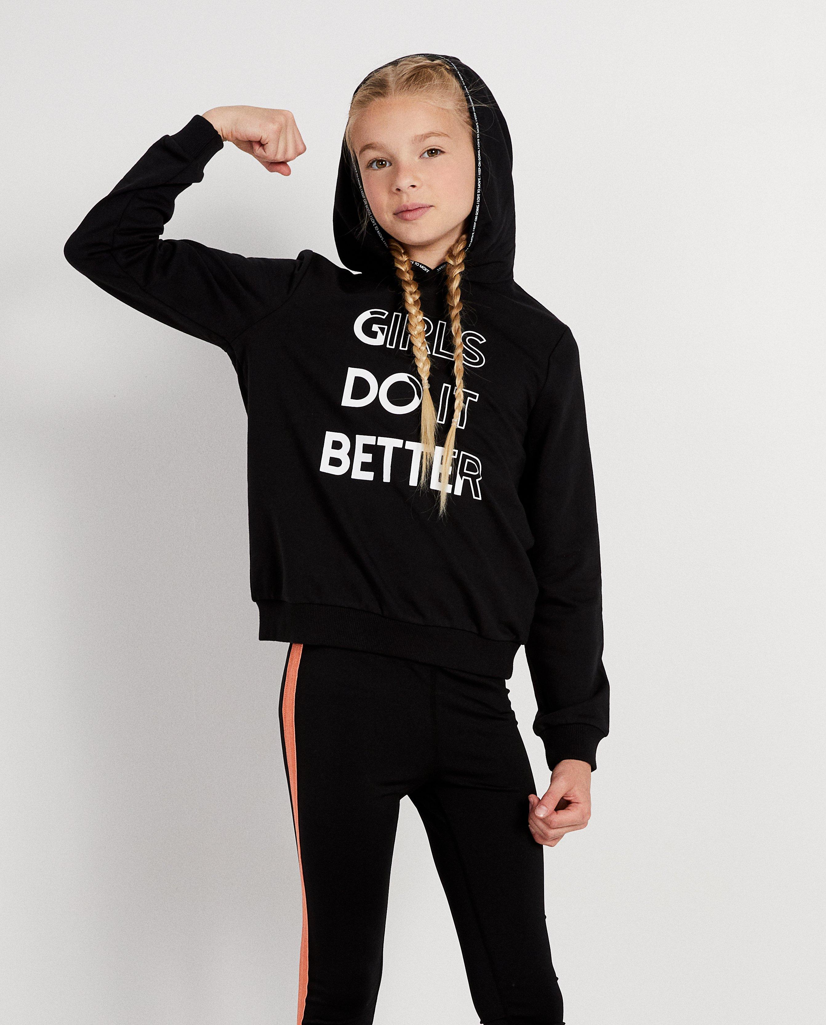 Sweaters - Zwarte hoodie met wit opschrift