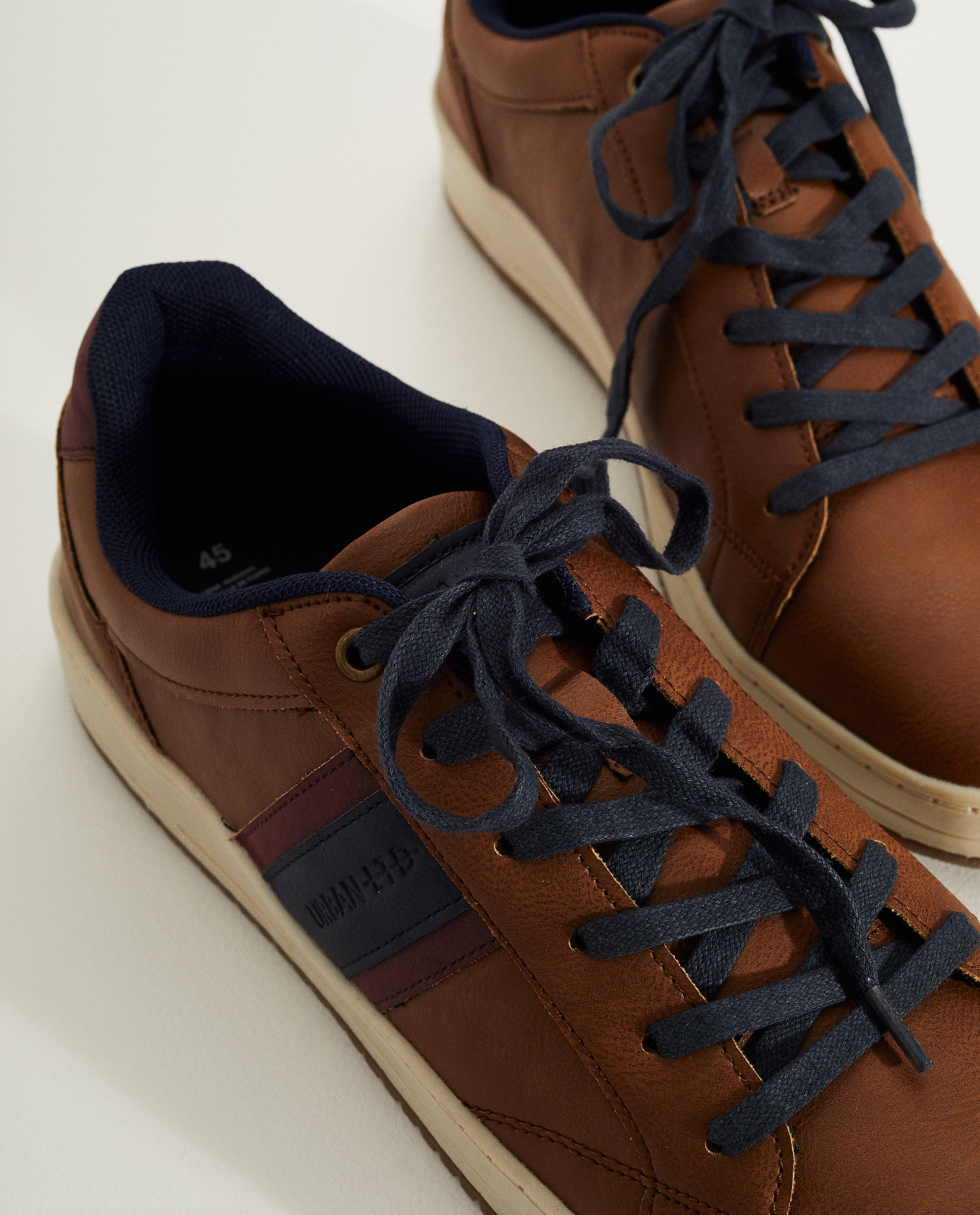 Baskets brunes - D&eacute;tails du produit - beige - image num&eacute;ro 2